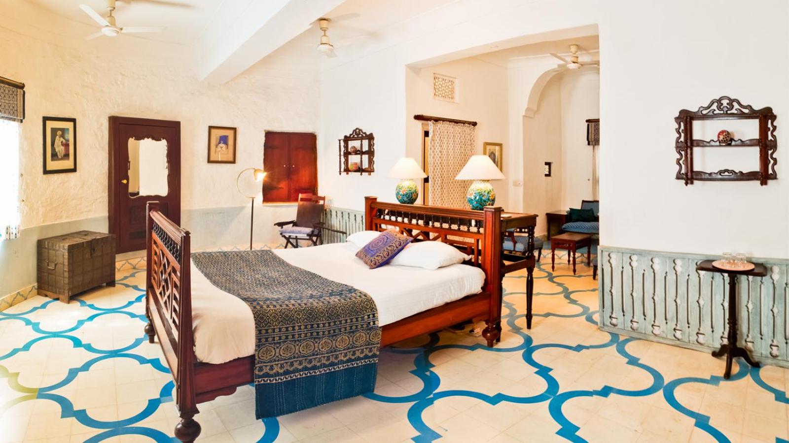 Heritage Splendour Room – Enjoy a 10% discount on spa, laundry, and vintage car services, alongside complimentary evening tea, guided fort tours, and morning yoga (7:00 AM – 8:00 AM) Heritage Splendour Room – Enjoy a 10% discount on spa, laundry, and vintage car services, alongside complimentary evening tea, guided fort tours, and morning yoga (7:00 AM – 8:00 AM)
