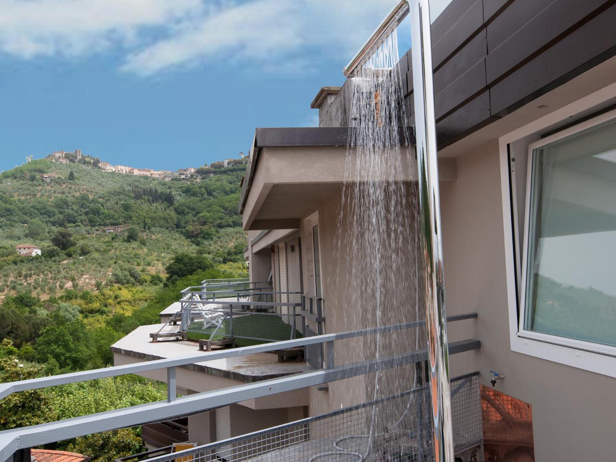 Penthouse Suite with Balcony - Photo 25