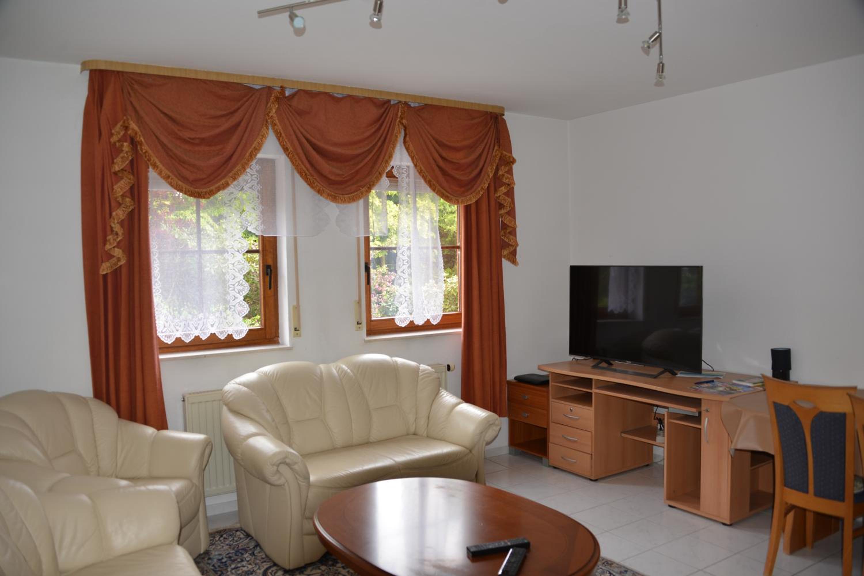 One-Bedroom Suite photo 2