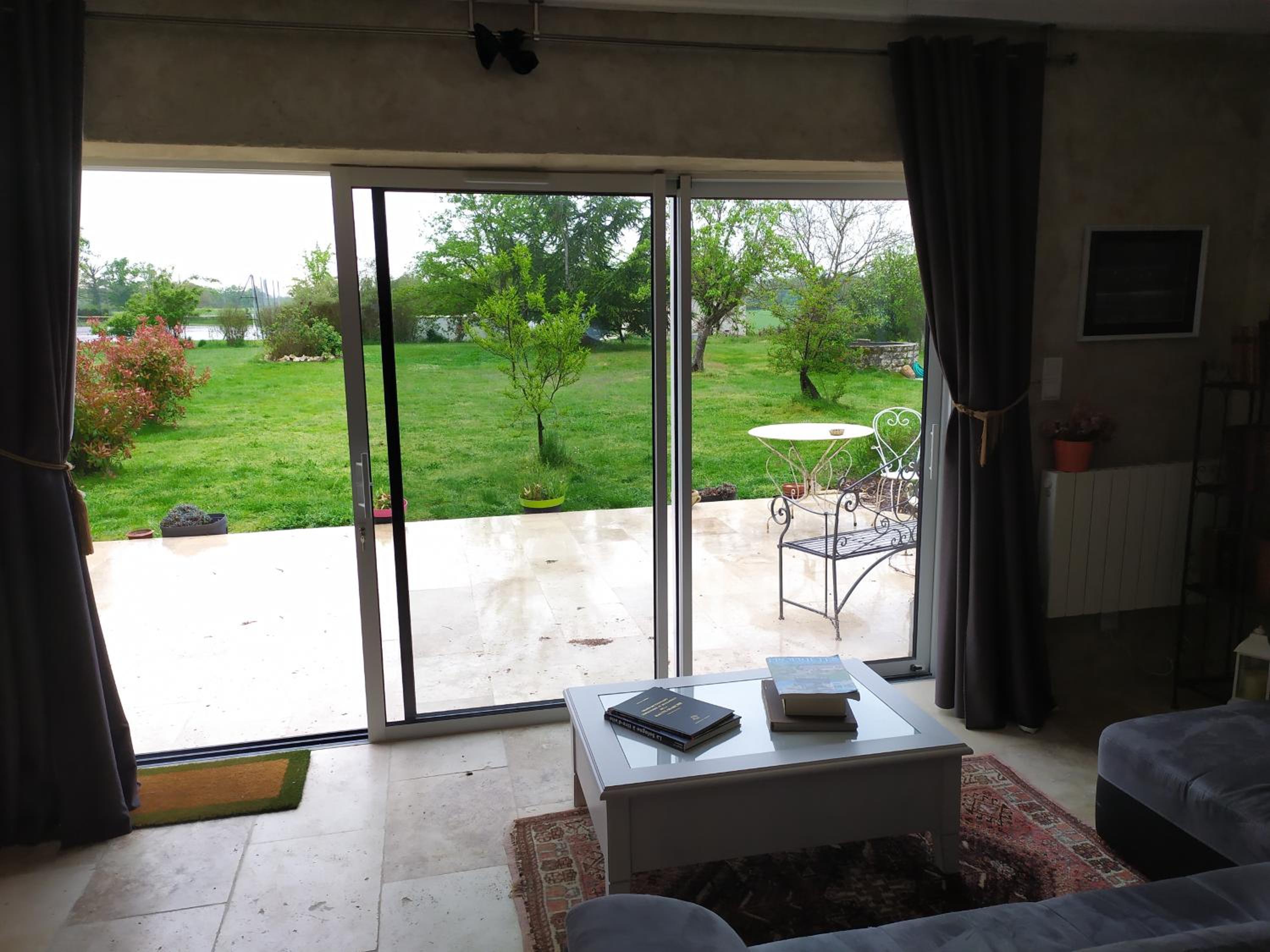 Double Room - Photo 13
