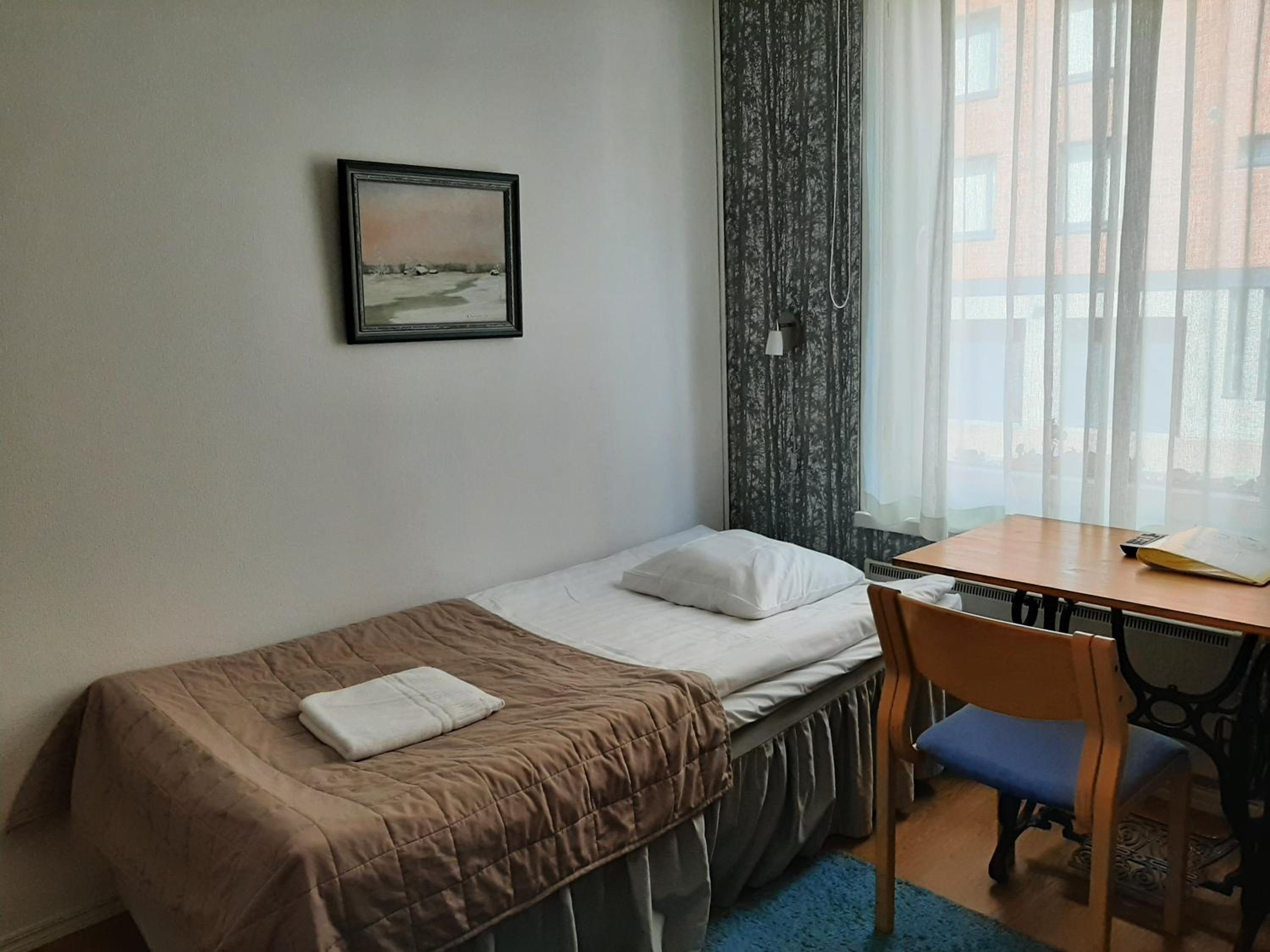 Triple Room with Shared Bathroom photo 3