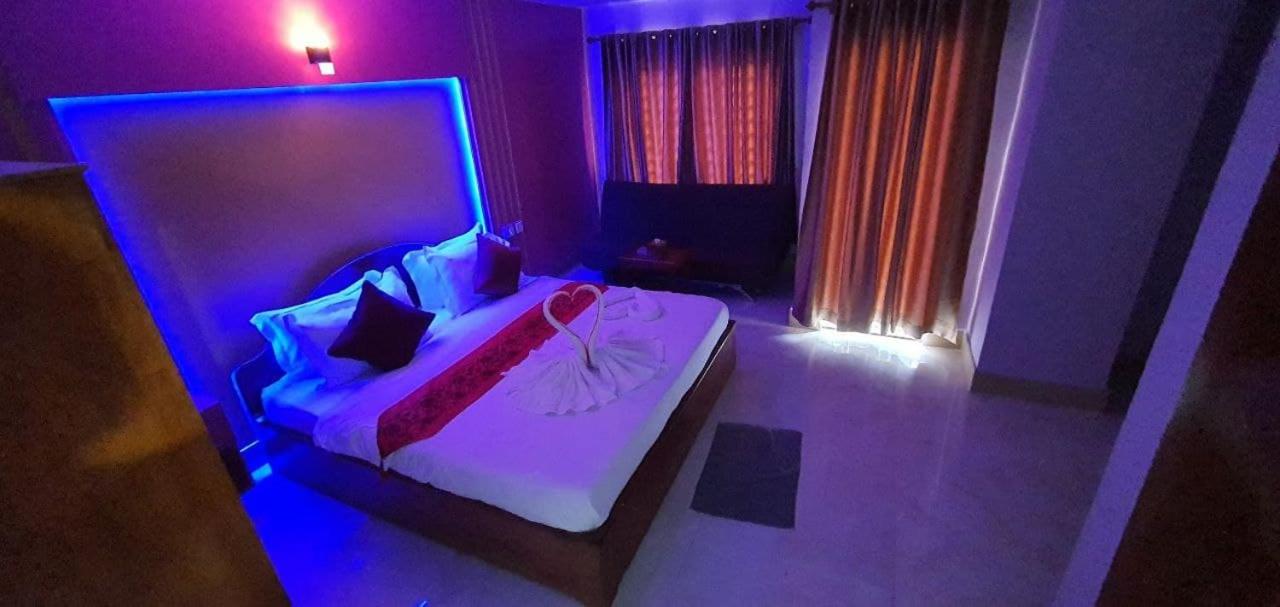 King Suite - Photo 6