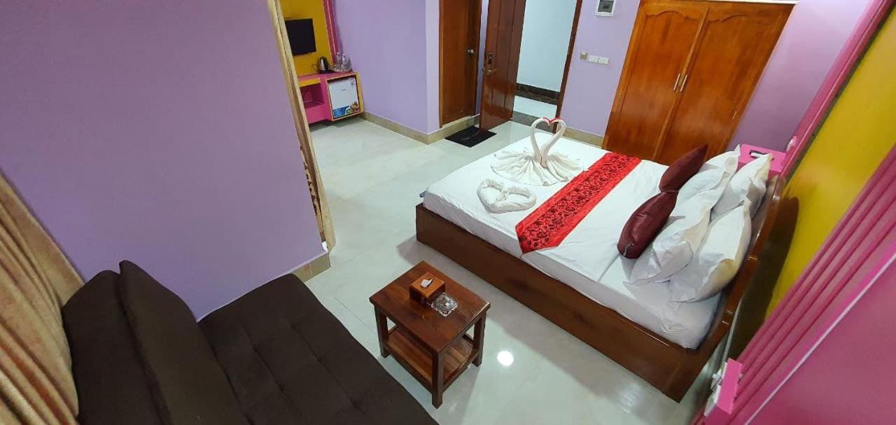 King Suite - Photo 5