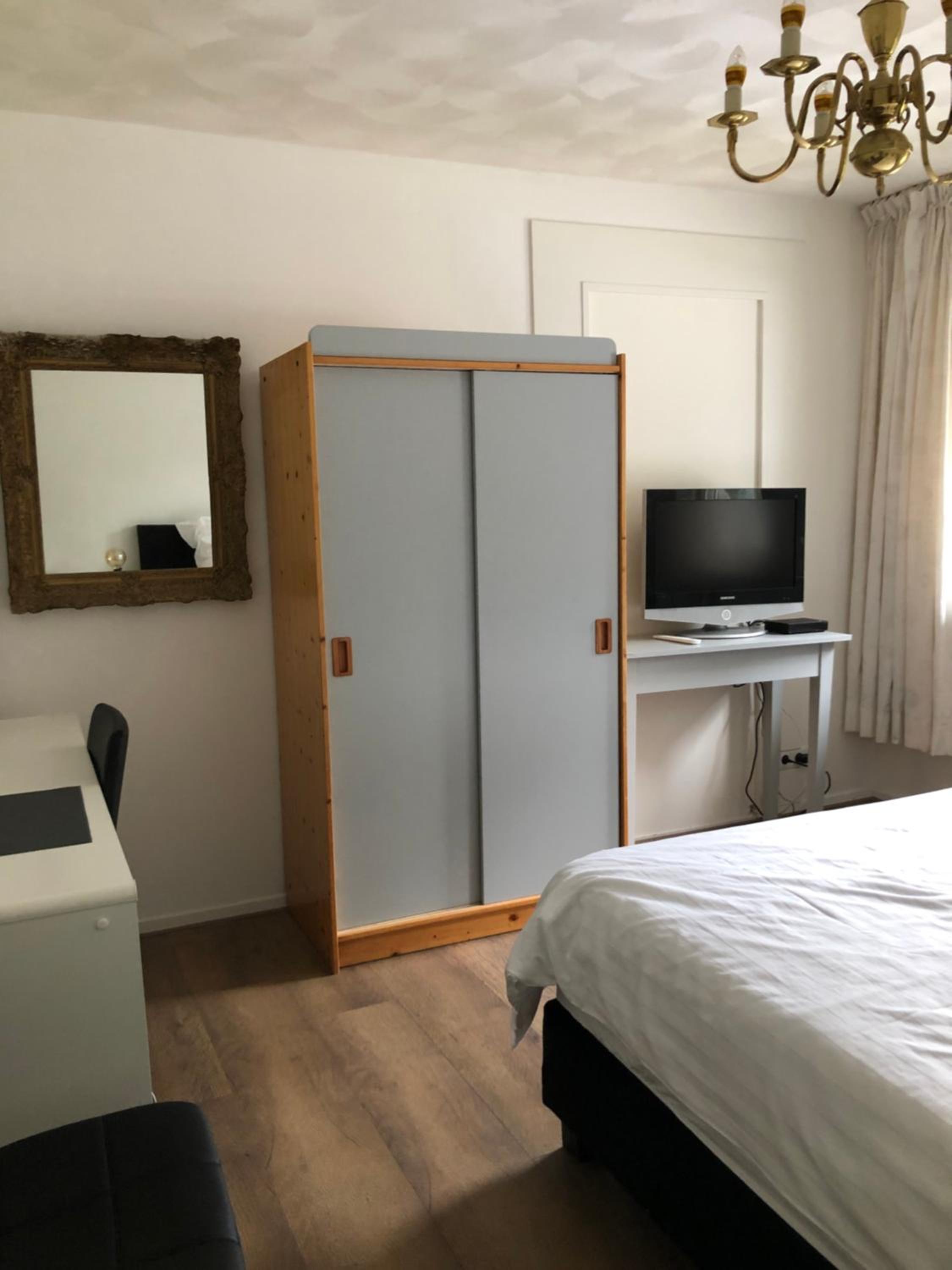 Deluxe Double Room - Photo 10