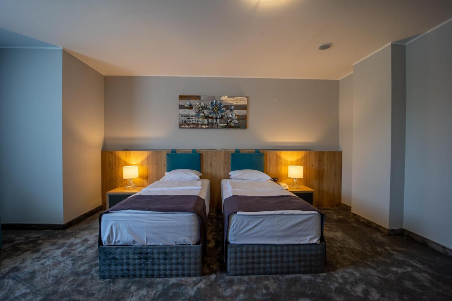 Deluxe Twin Room - Photo 2
