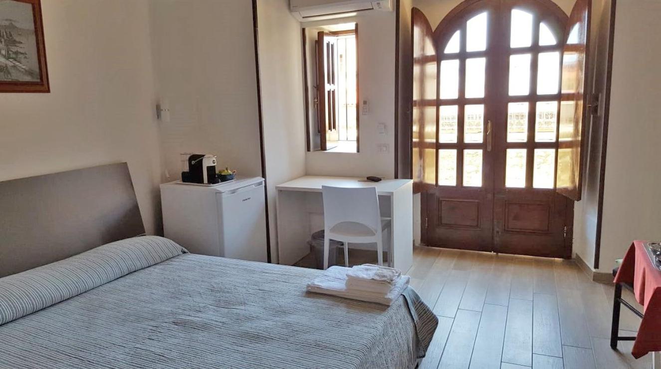 Quadruple Room with Private Bathroom photo 2