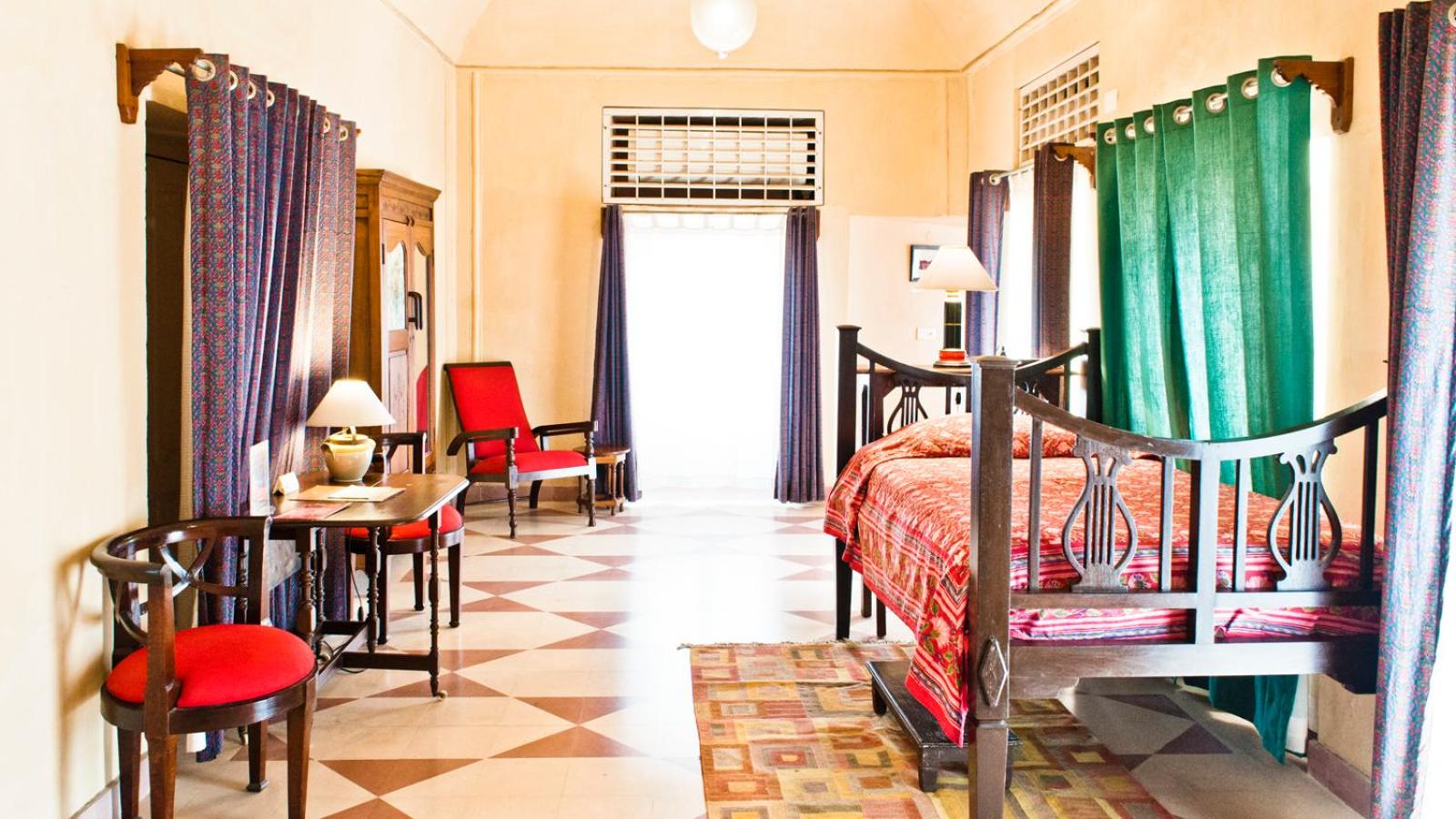 Heritage Splendour - 10% off on Spa & Laundry Service, Complimentary Evening Tea,  Guided Fort Tour and Chargeable Vintage Car ride - Photo 2