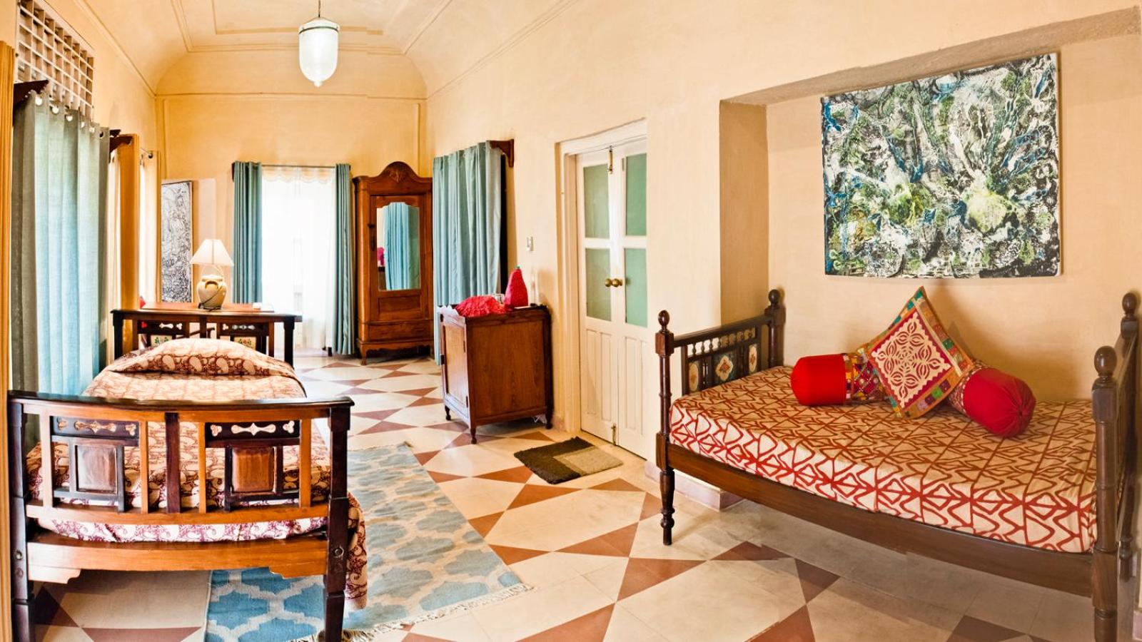 Heritage Splendour - 10% off on Spa & Laundry Service, Complimentary Evening Tea,  Guided Fort Tour and Chargeable Vintage Car ride - Photo 5