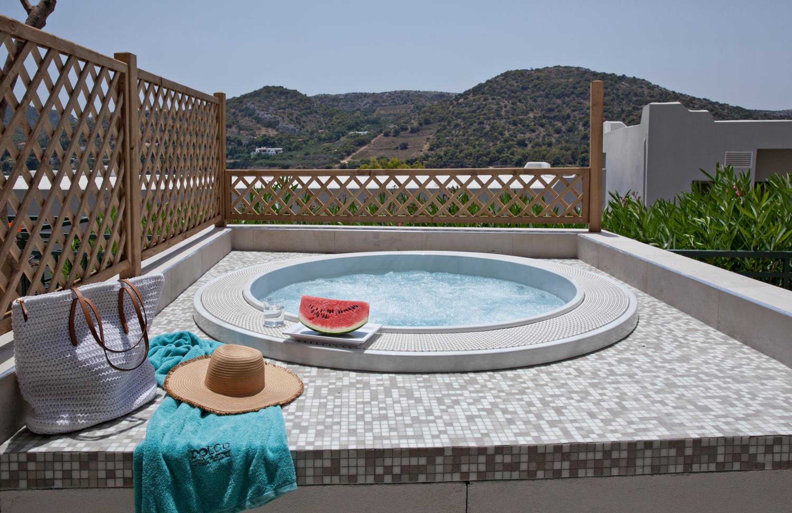 Executive Suite with Sea View and  Hot Tub