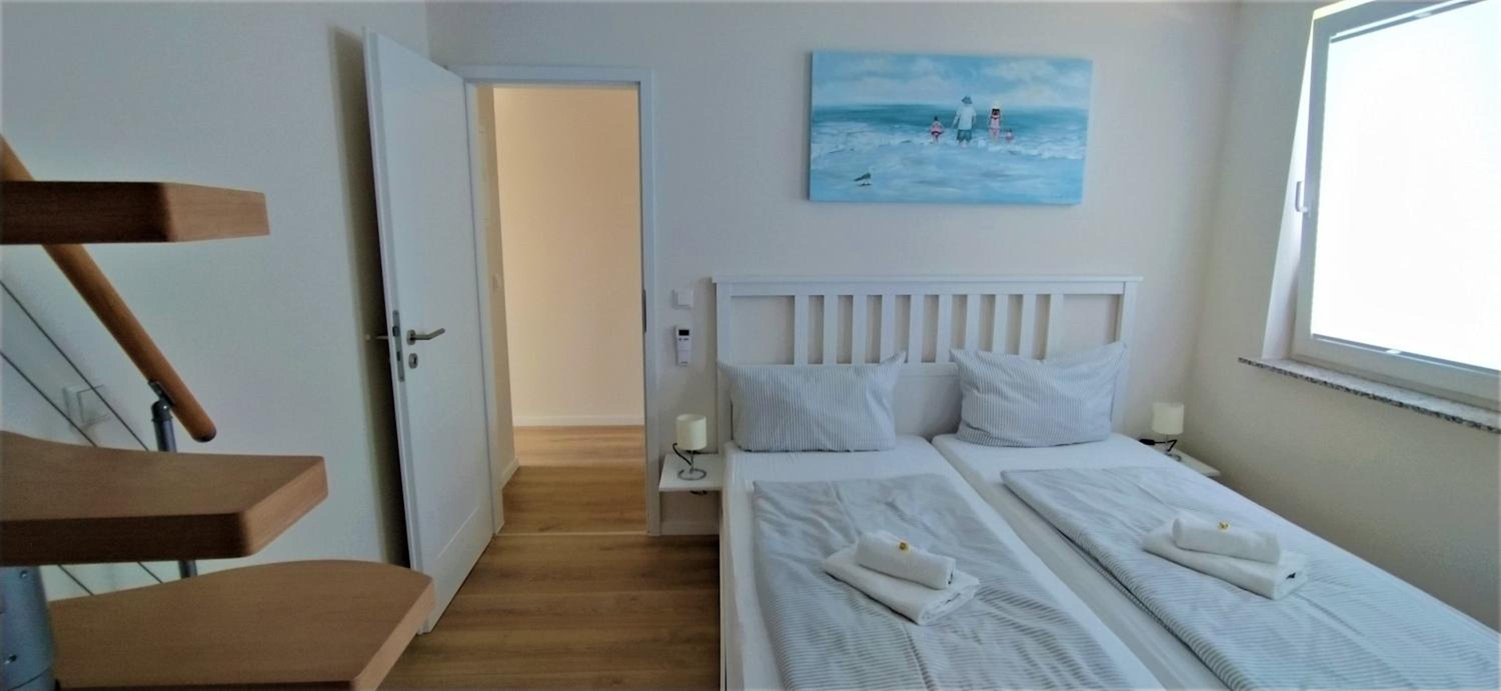 Two-Bedroom Apartment with Balcony and Sea View photo 1