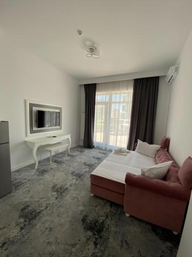 Apartment - Ground Floor photo 2