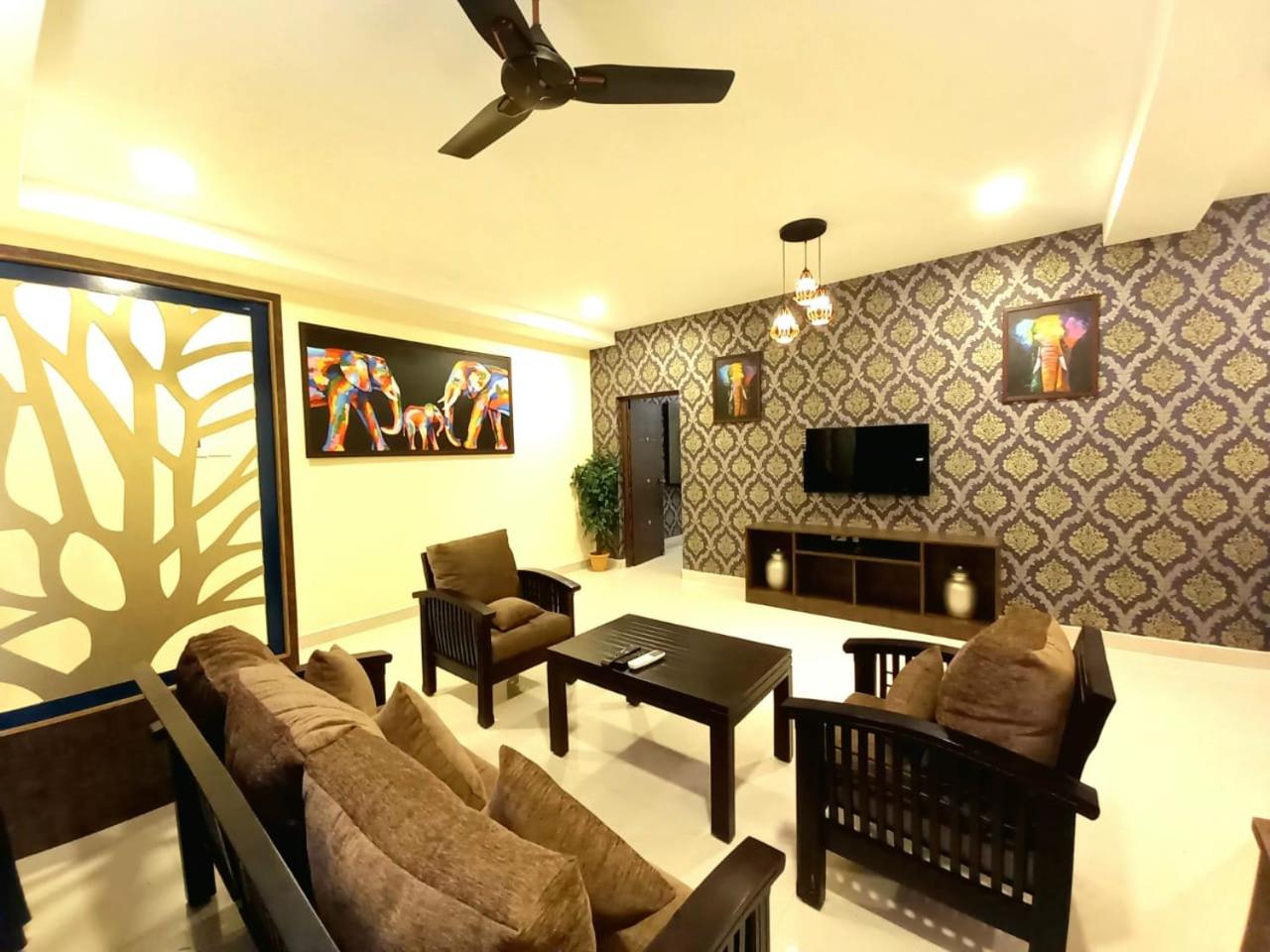 King Room