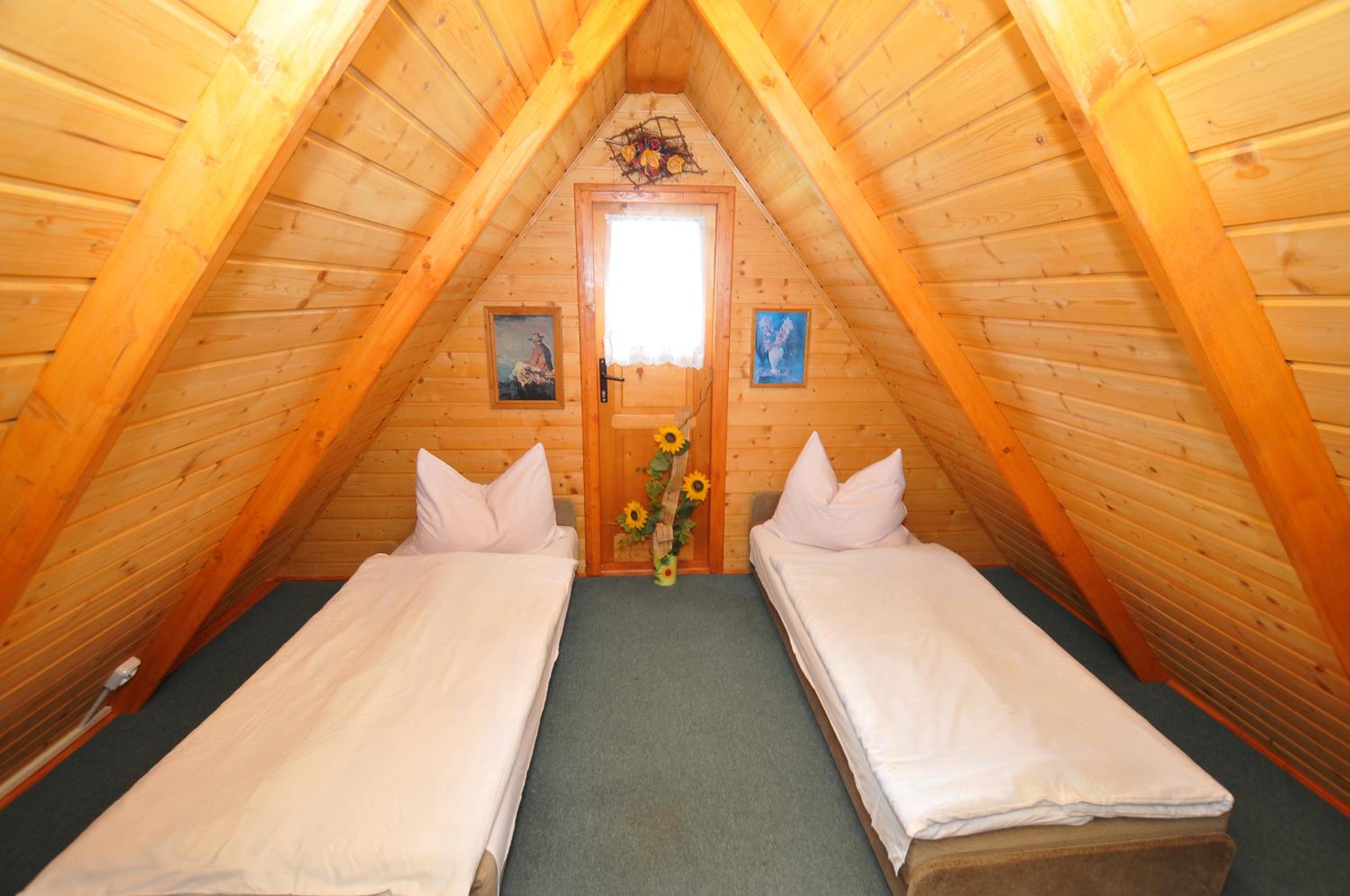 Cottage photo 2