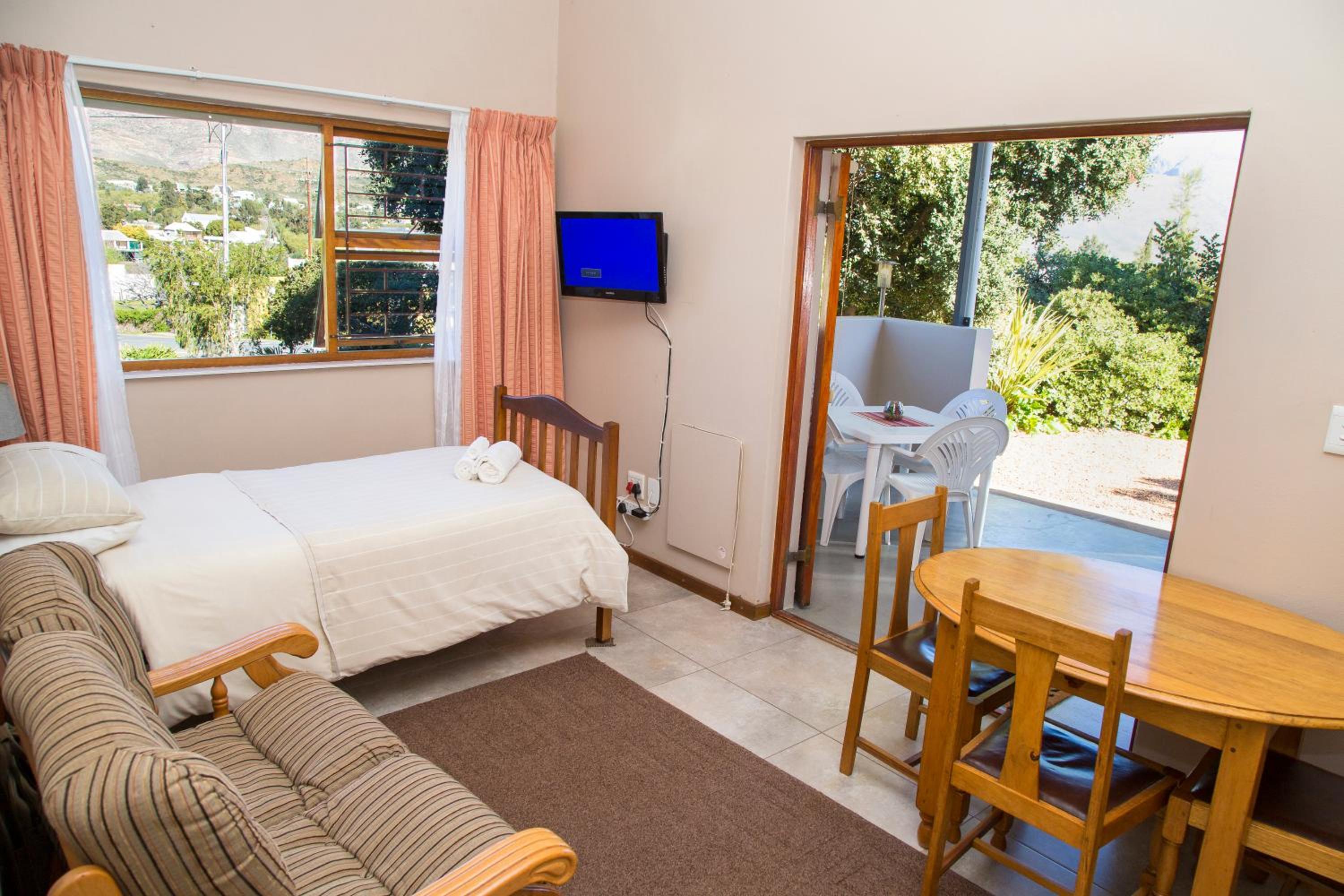 Double Room with Mountain View