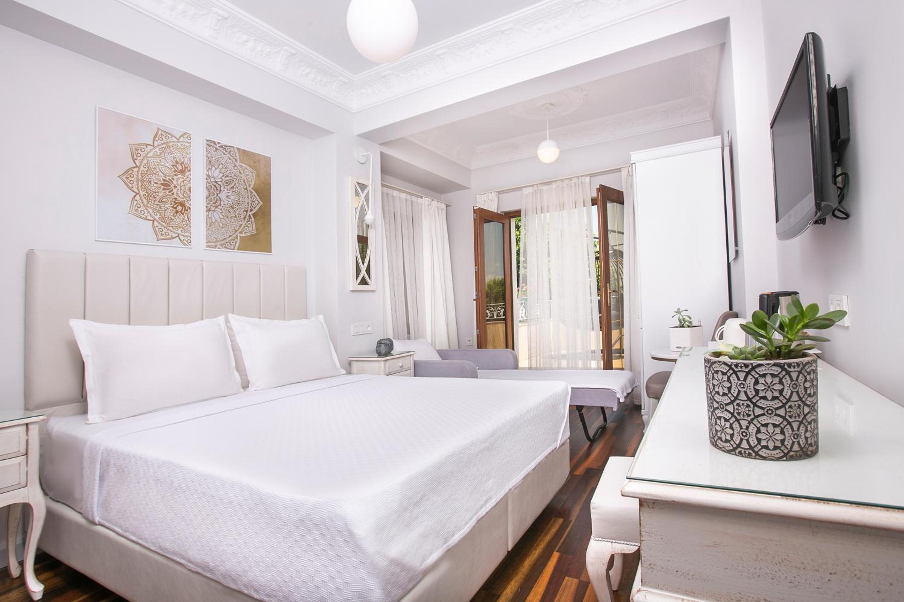 Deluxe Double Room with Sea View