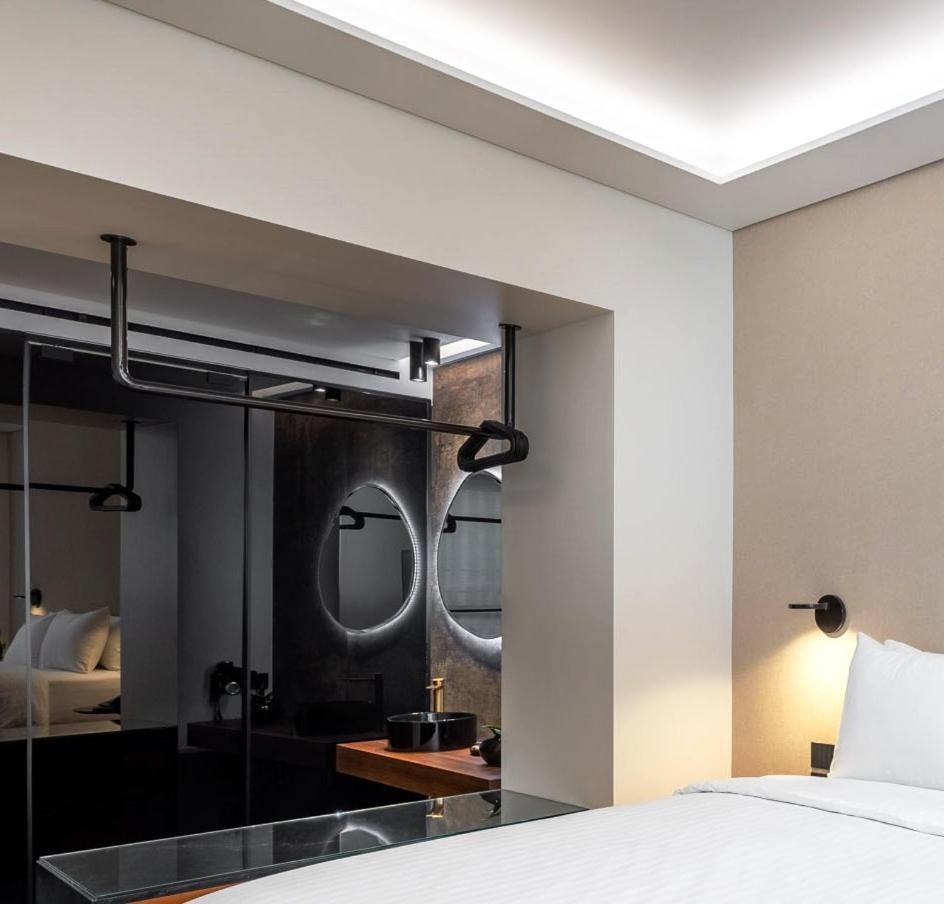 Double or Twin Room - Photo 12