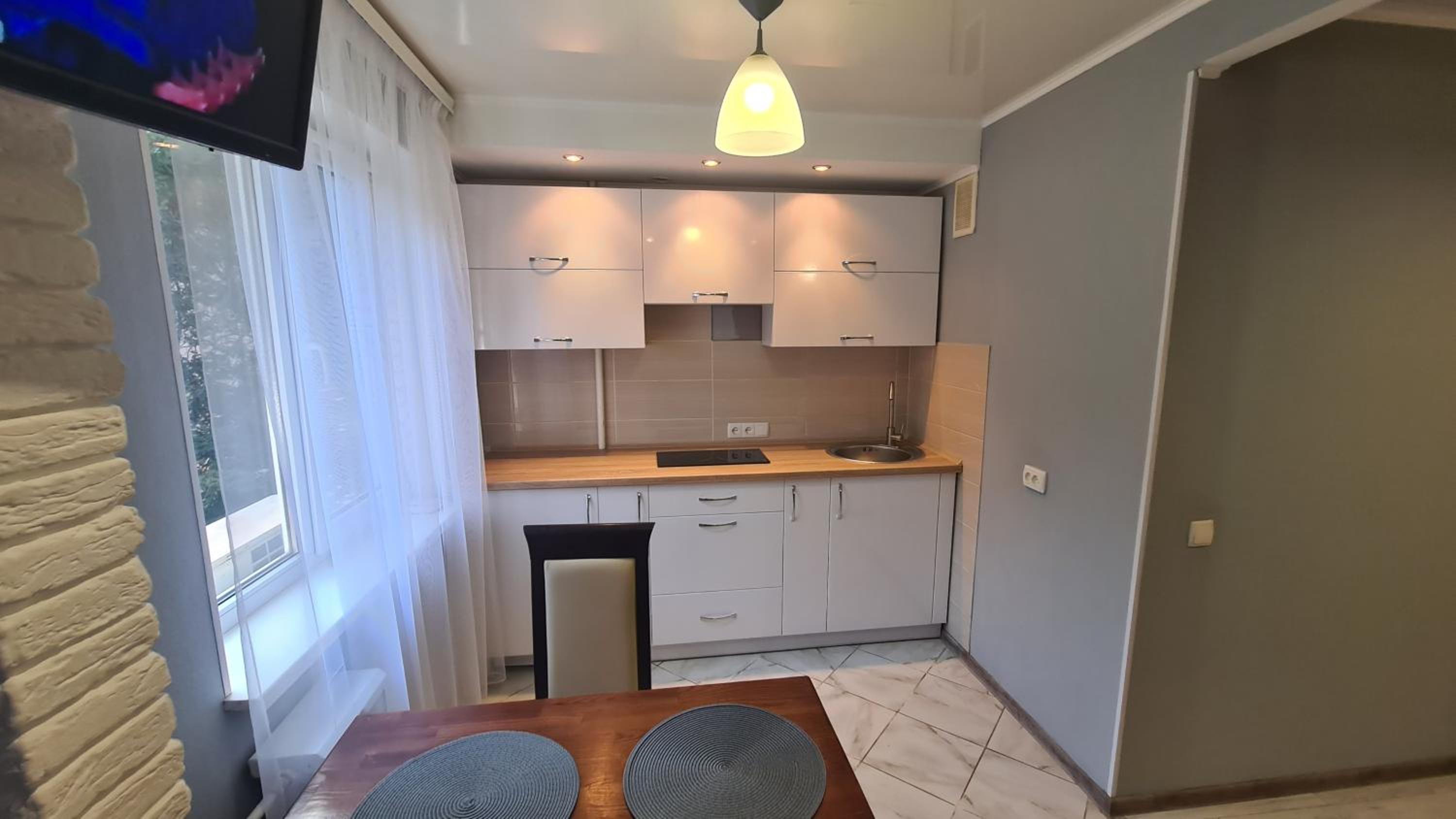 Studio Apartment photo 3