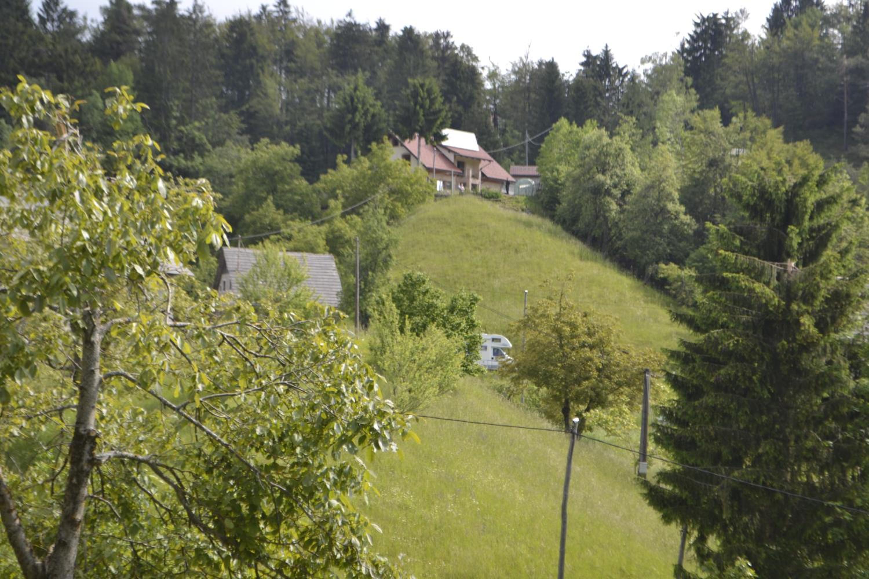 Quadruple Room with Mountain View - Photo 8