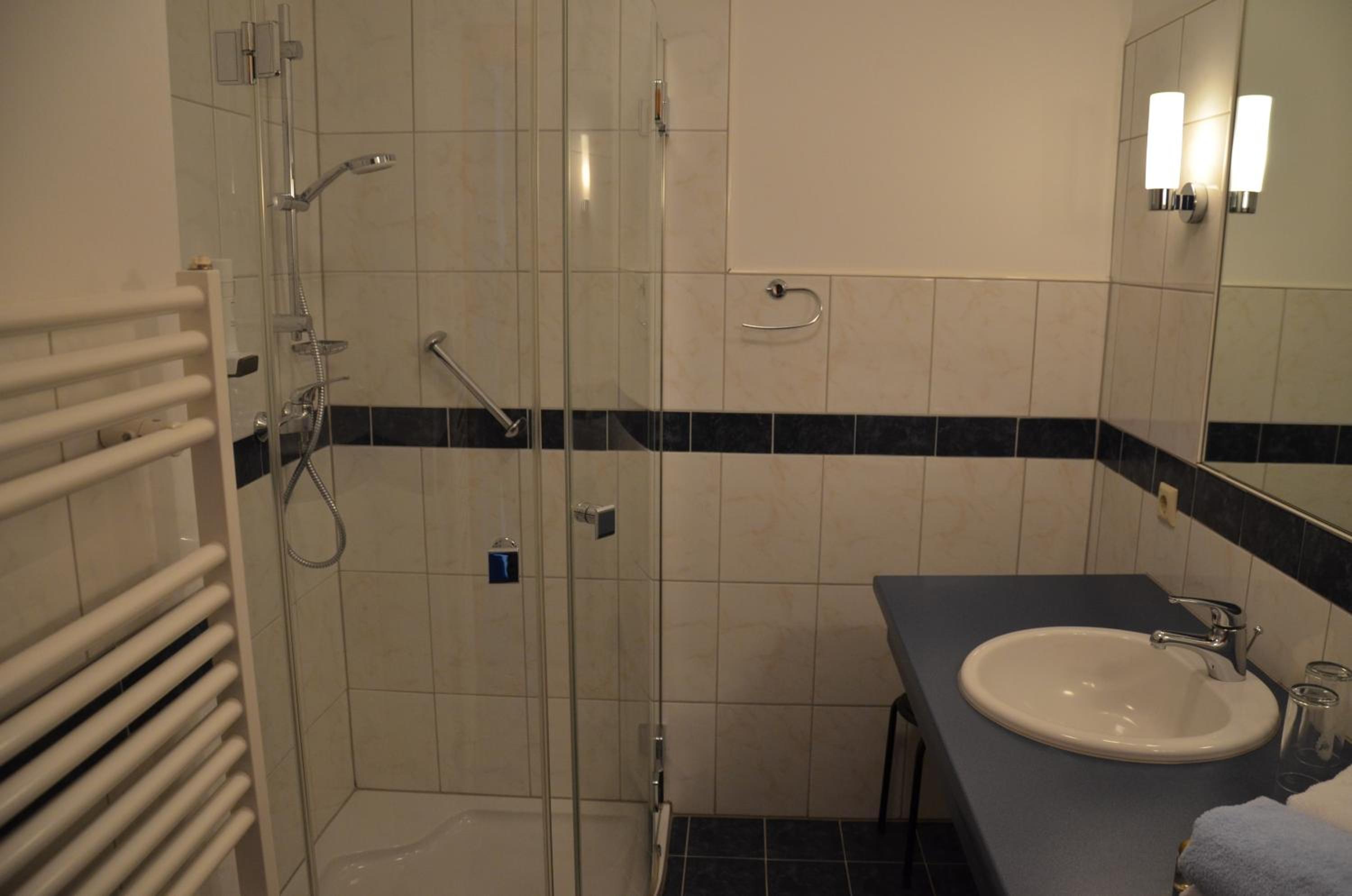 Standard Double Room photo 2
