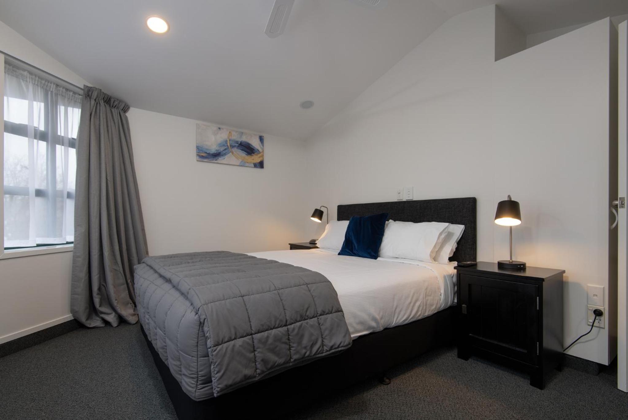 Two-Bedroom Apartment photo 2
