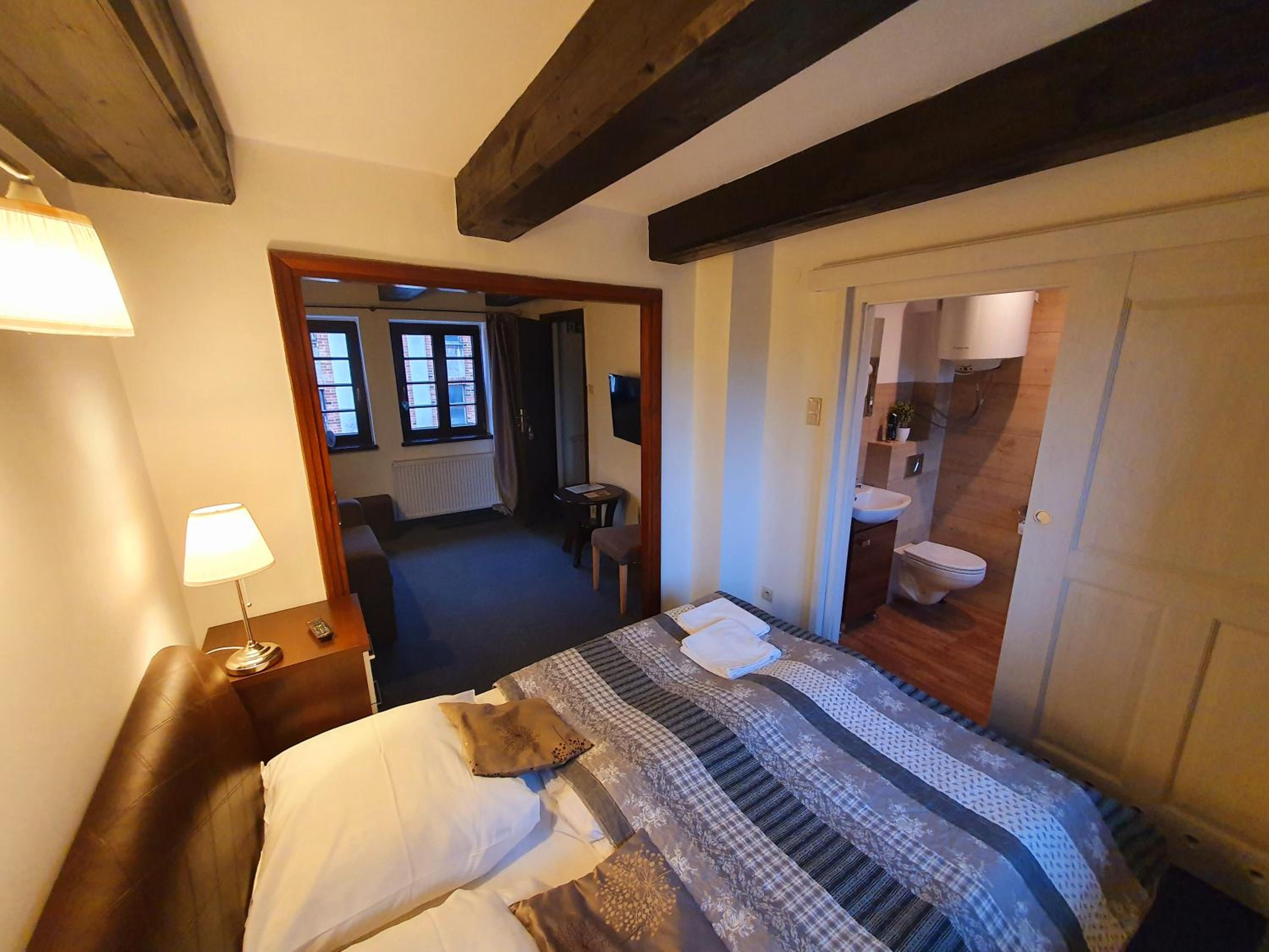 Double Room with Extra Bed photo 1