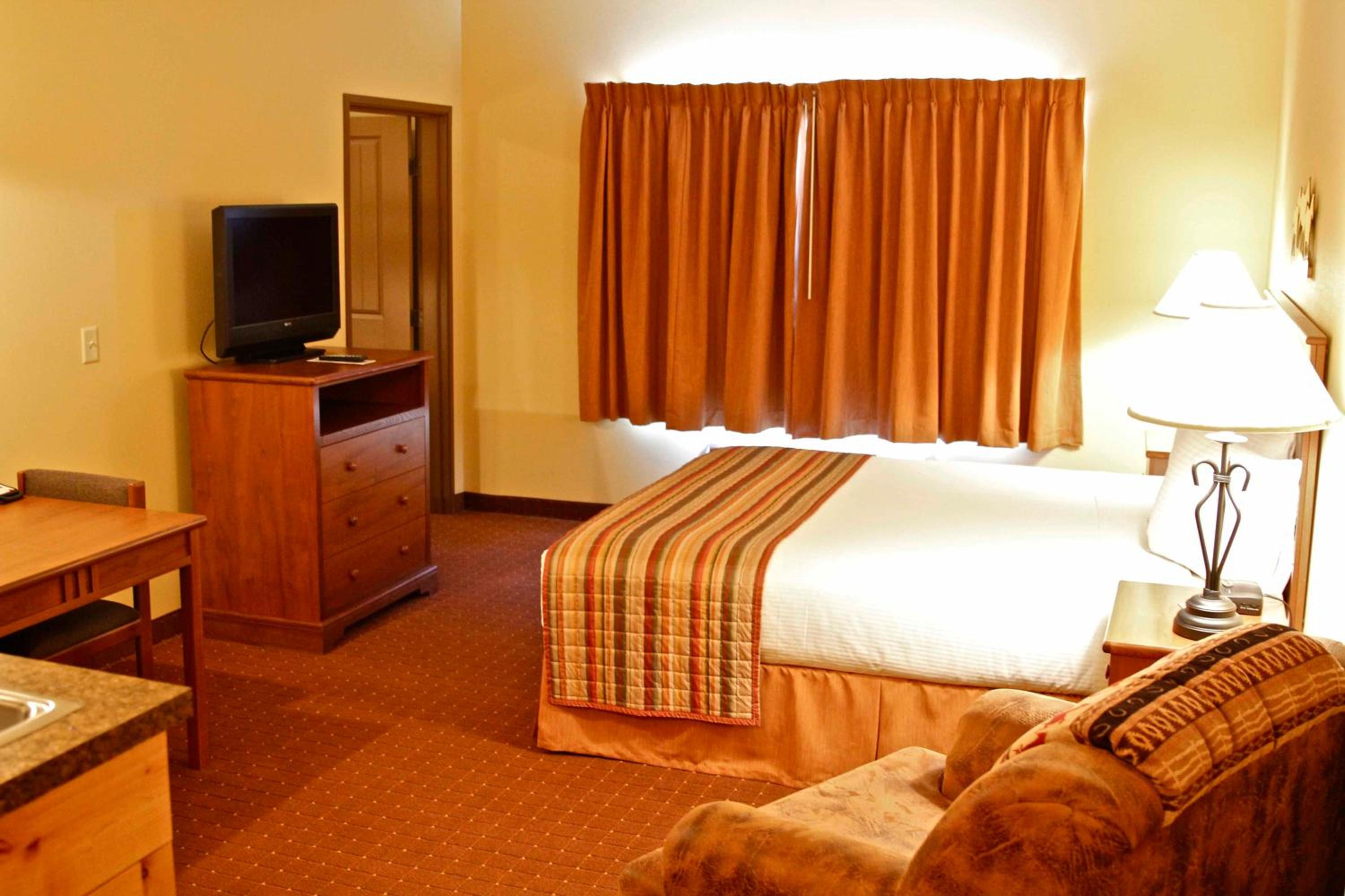 Family Suite - Photo 1