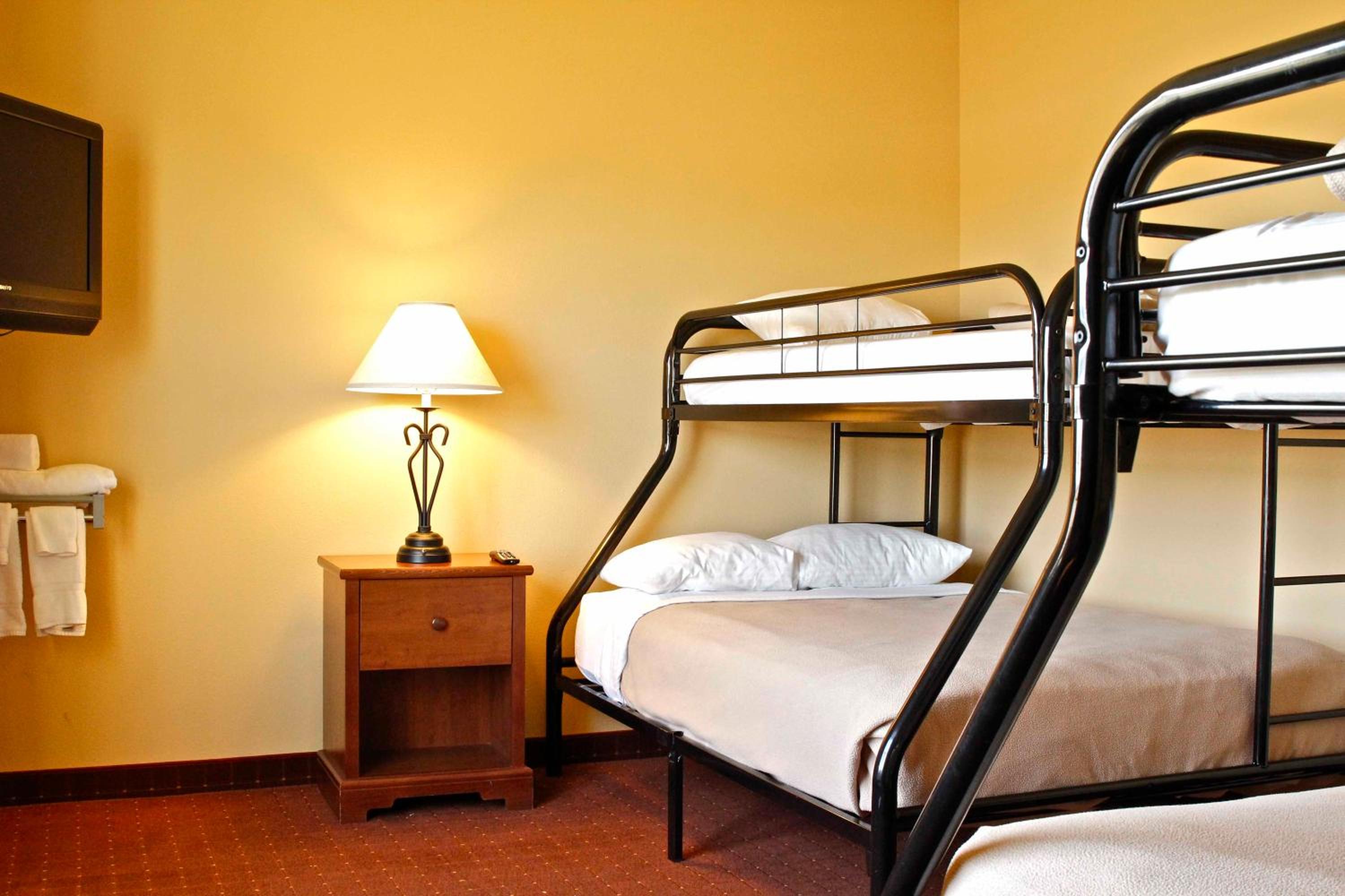 Family Suite - Photo 2