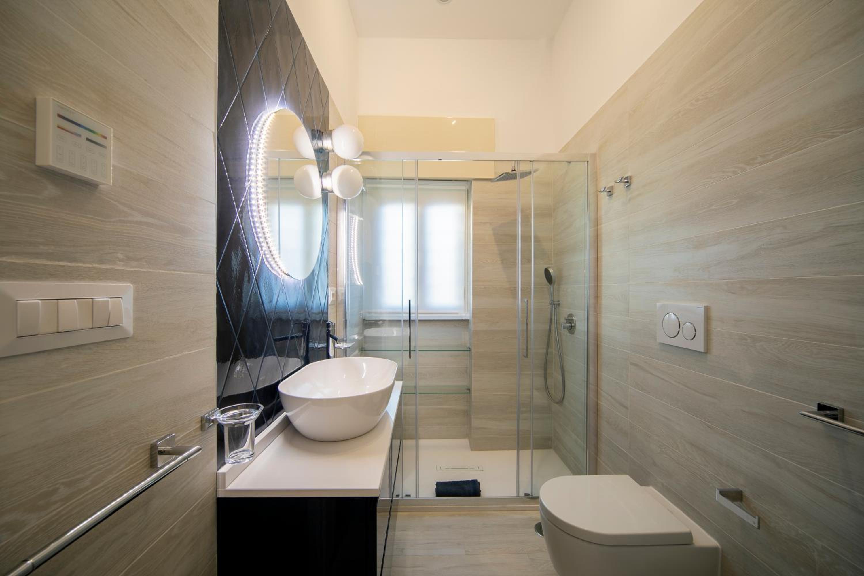 One-Bedroom Apartment - Photo 33