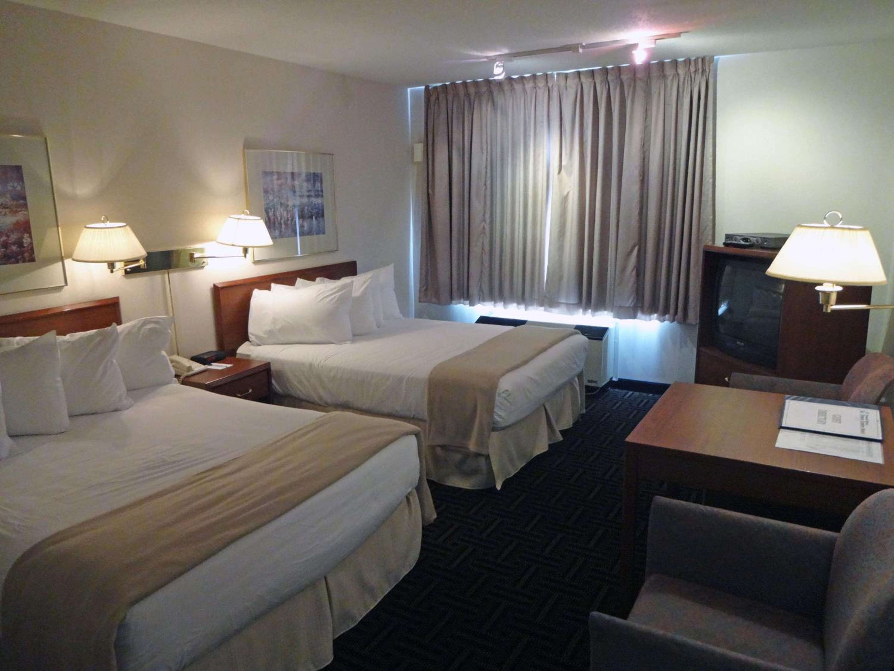 Standard Queen Room with Two Queen Beds