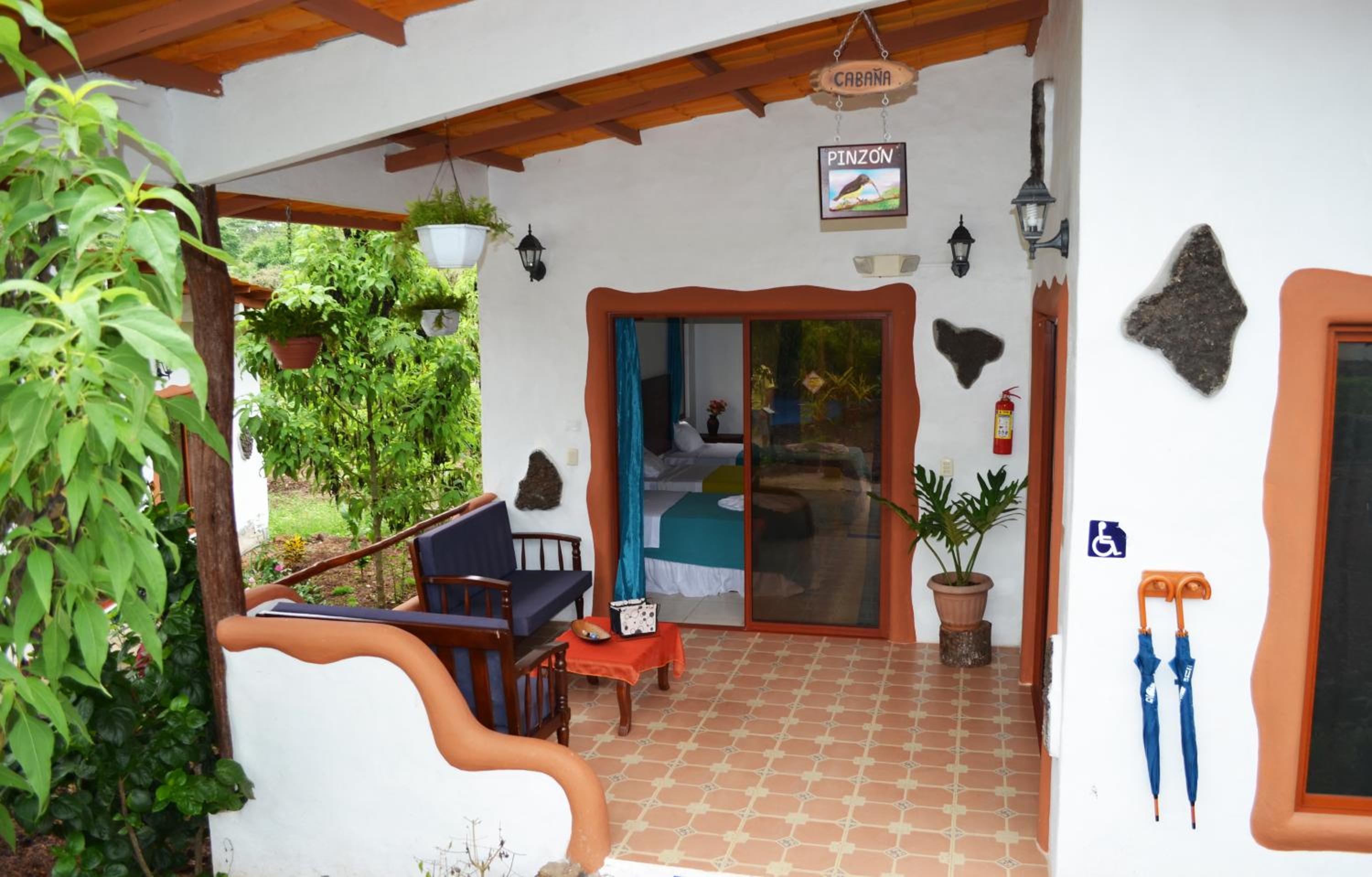 Bungalow with Garden View photo 3