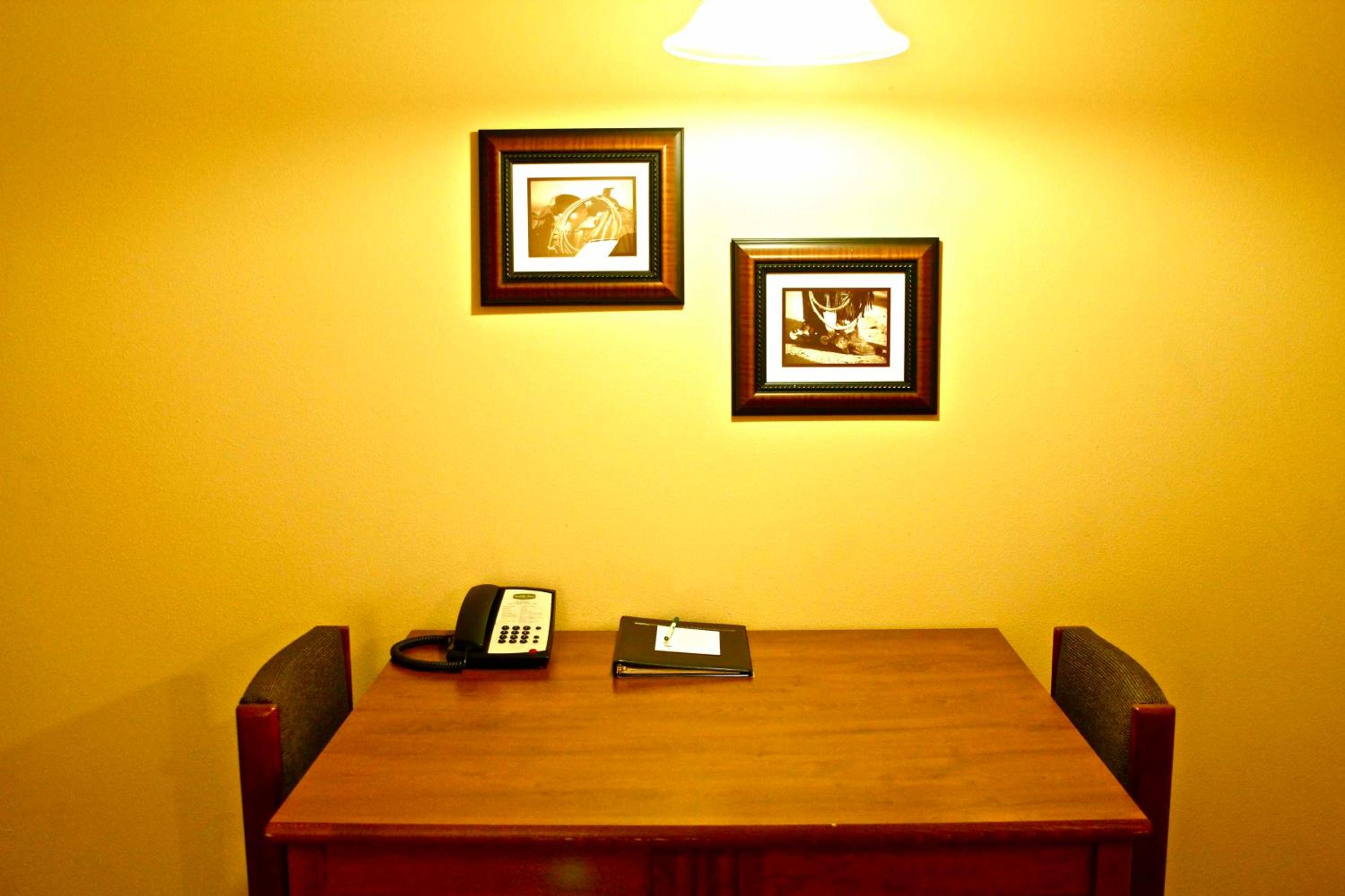 Suite with Whirlpool - Photo 7