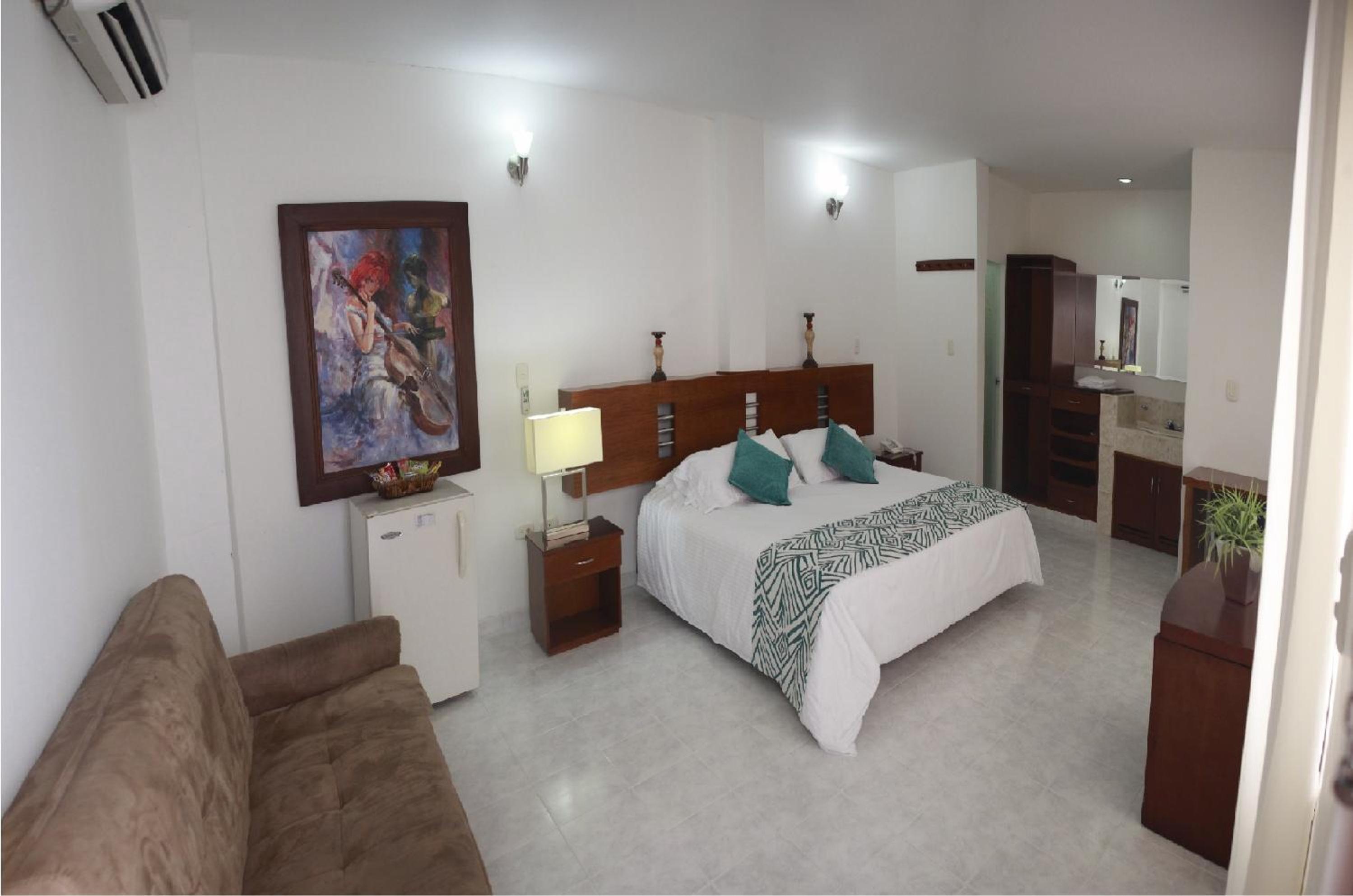 Deluxe Double Room photo 2
