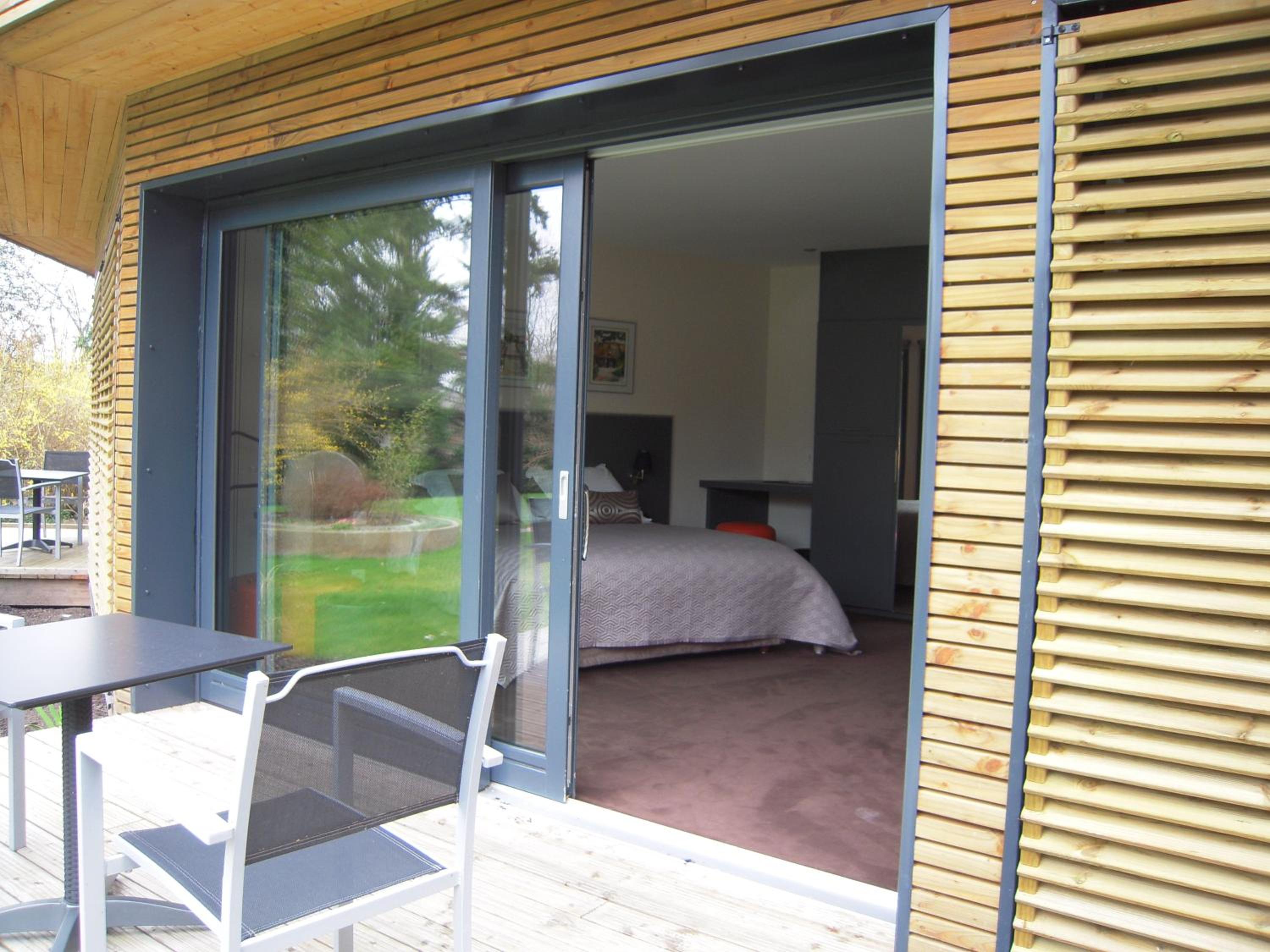Deluxe Double Room with Bath photo 2