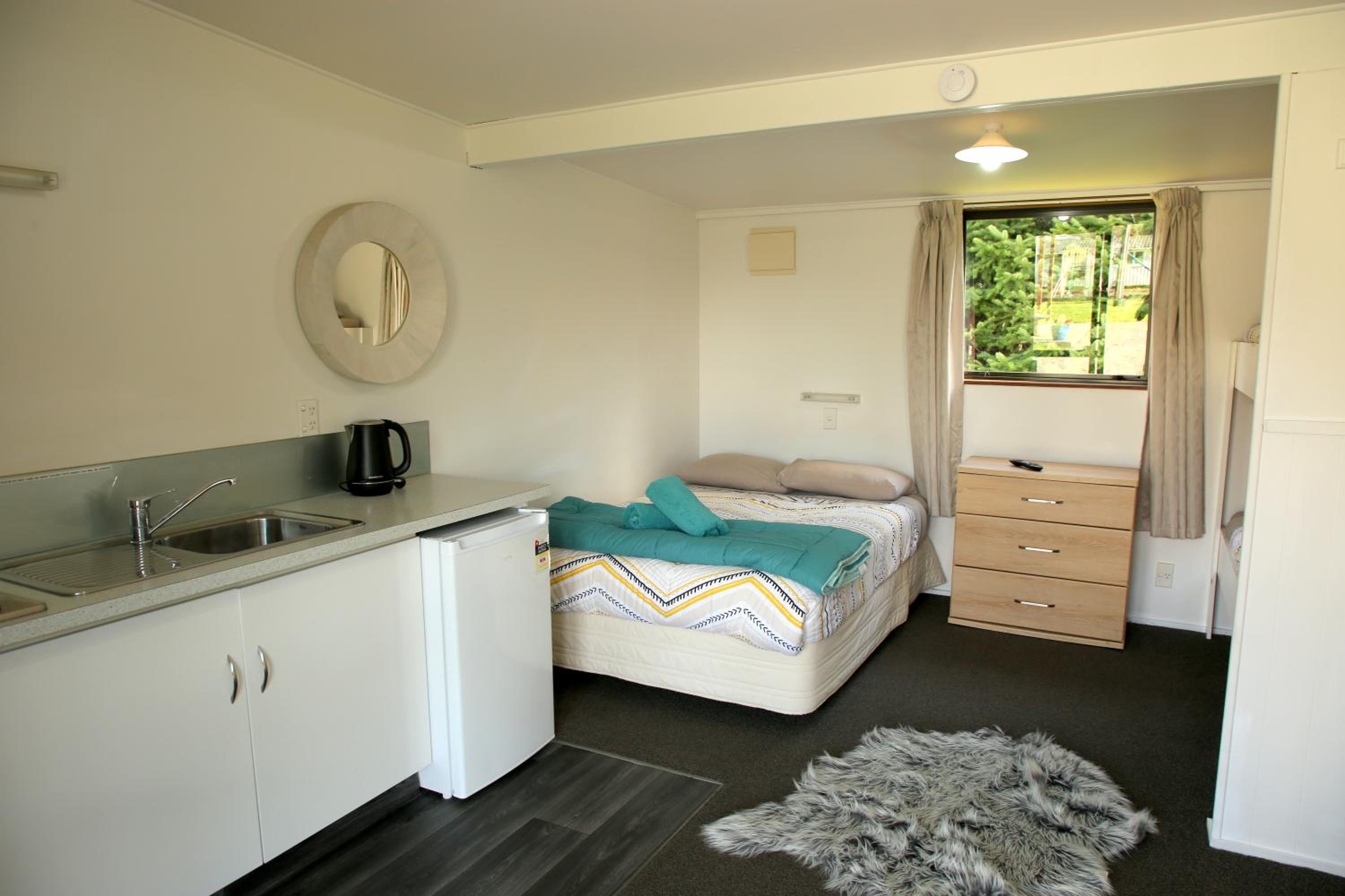 Kitchenette Cabin photo 2