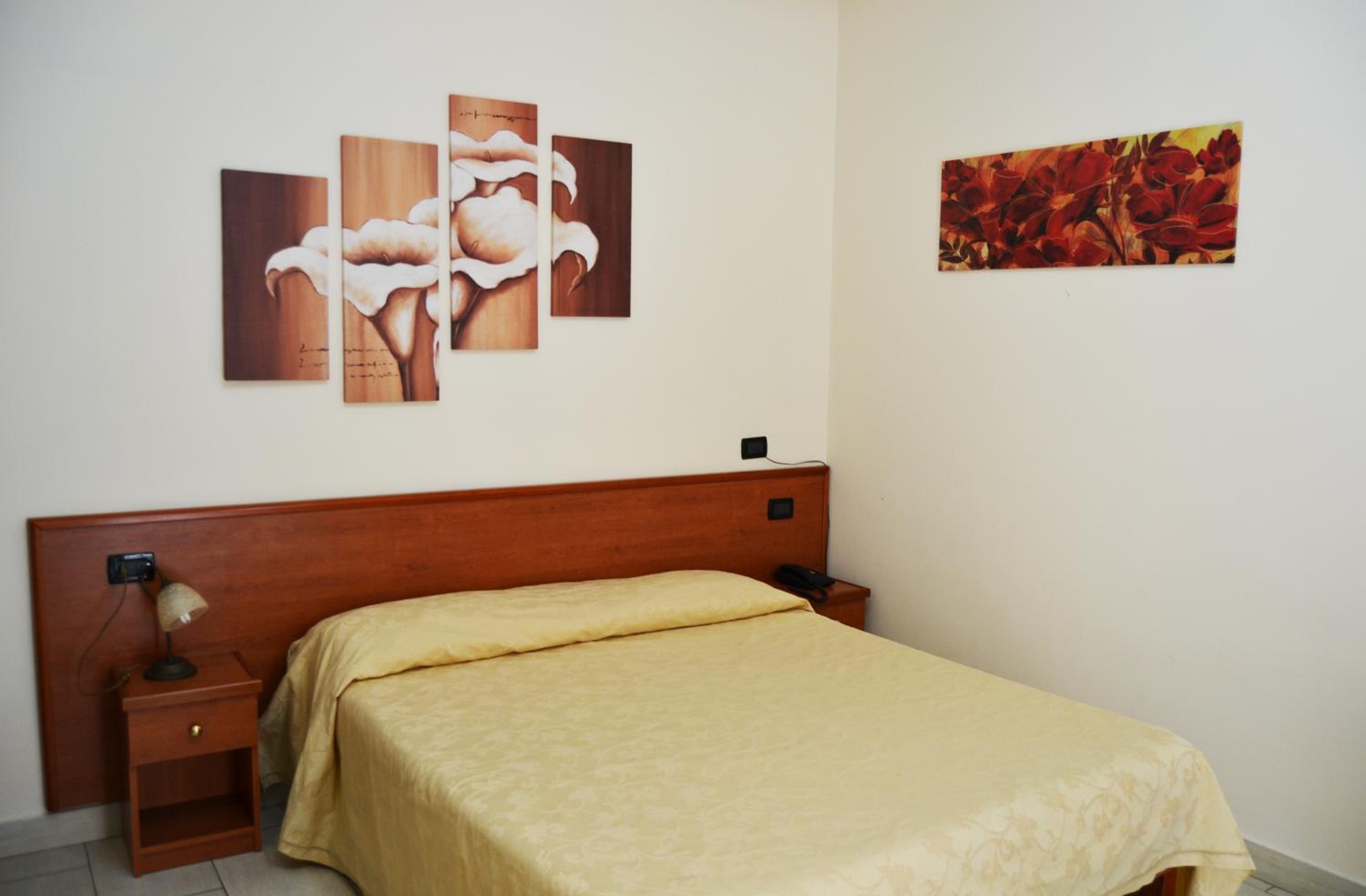 Triple Room photo 2
