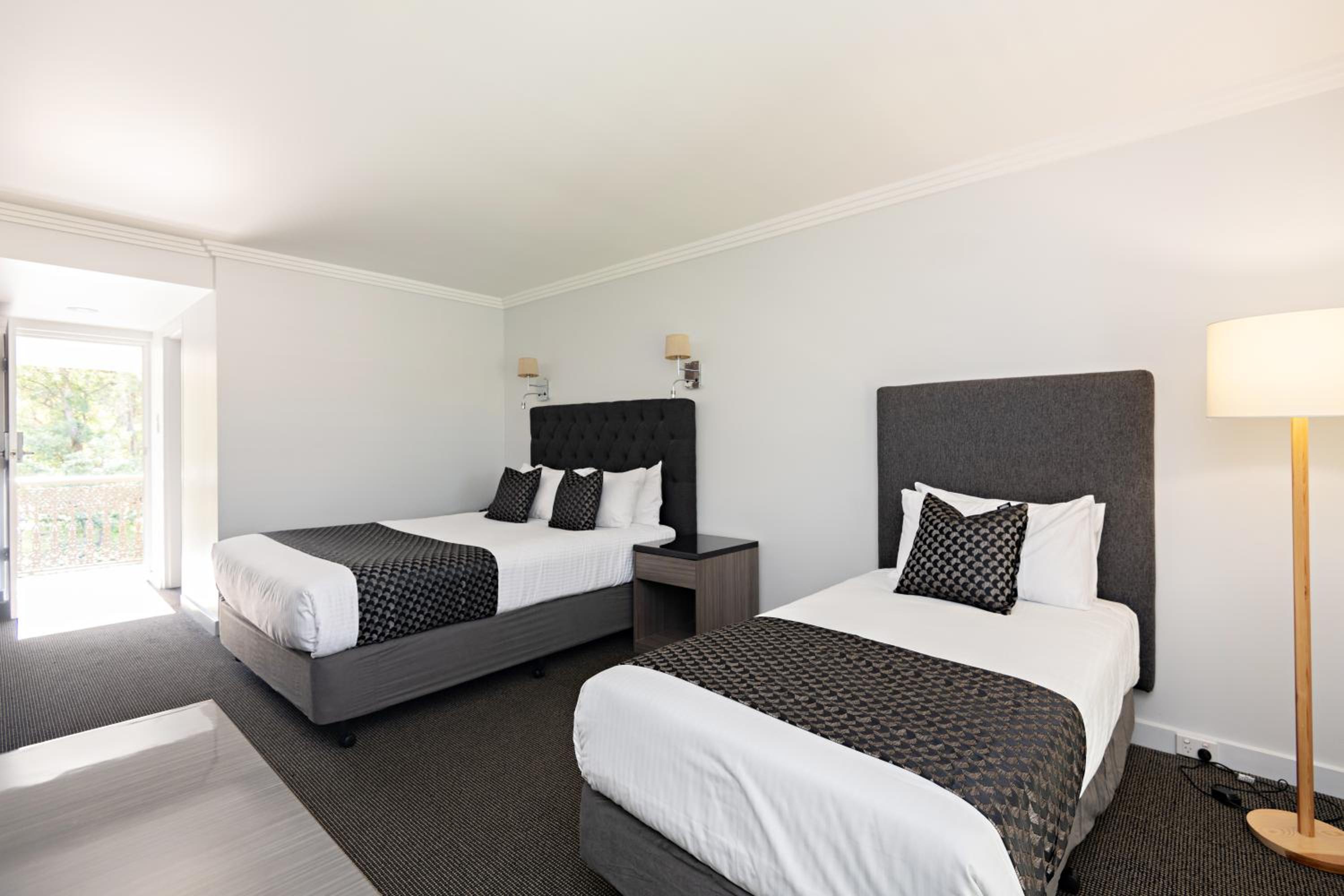 Superior Queen Room - Photo 7