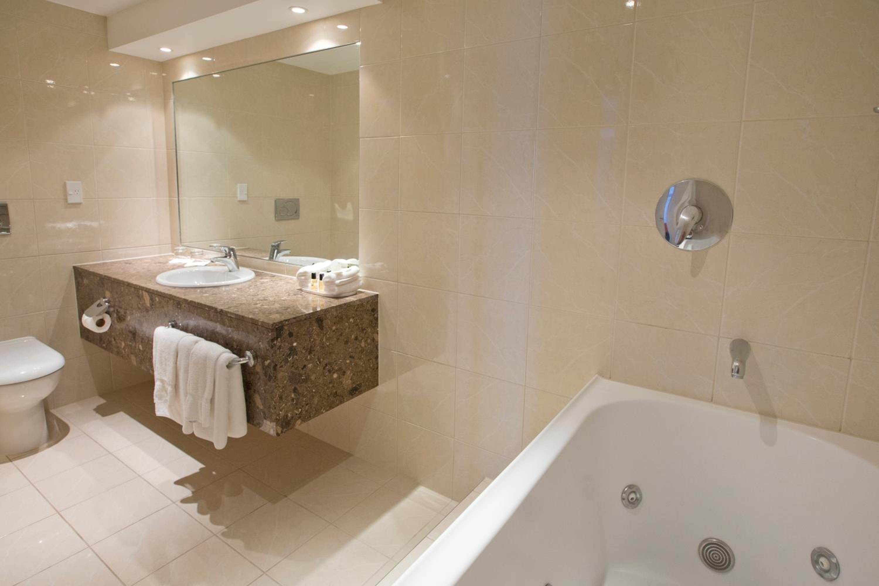 Junior Suite - Photo 8