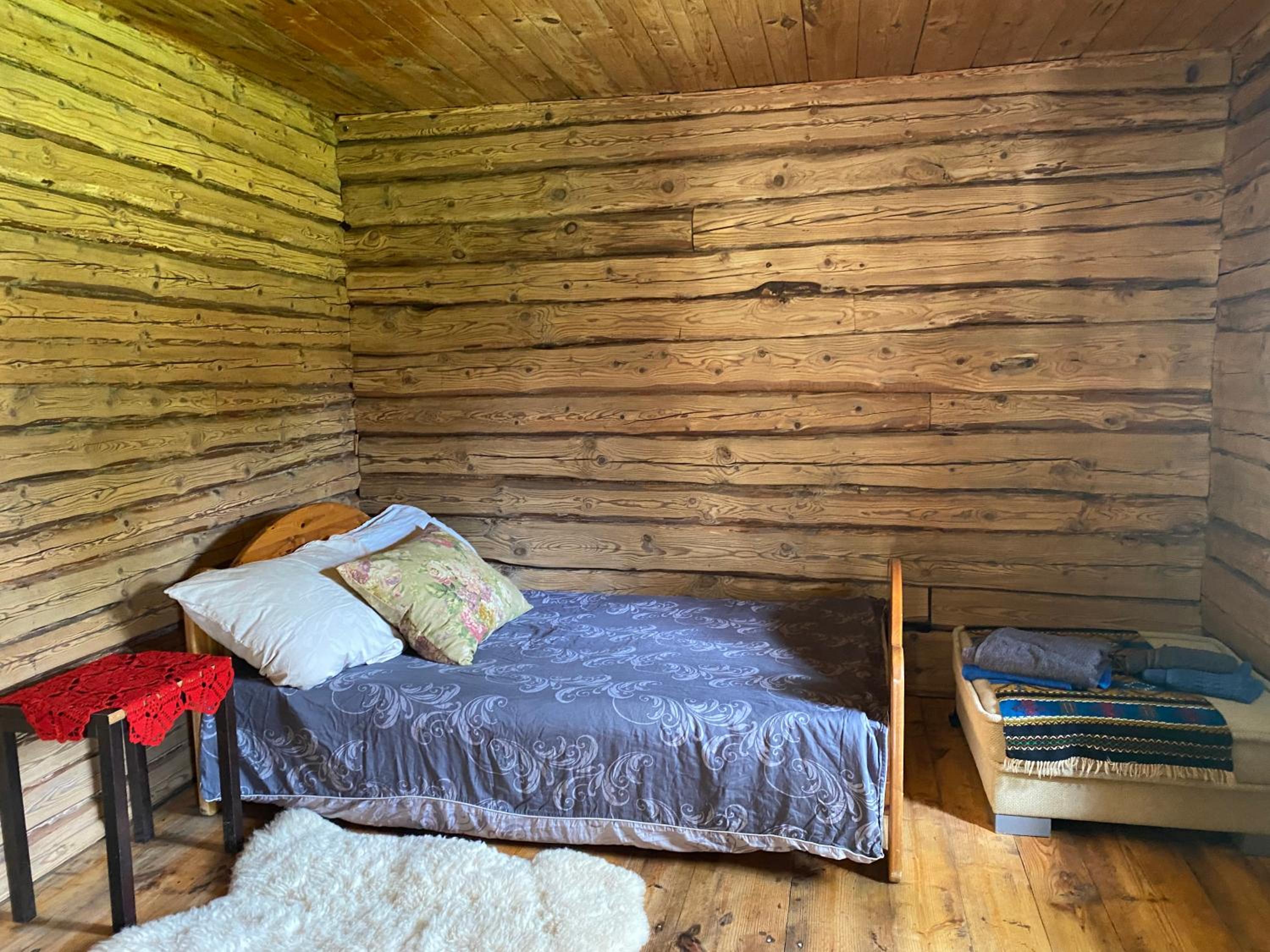 Three-Bedroom House photo 1