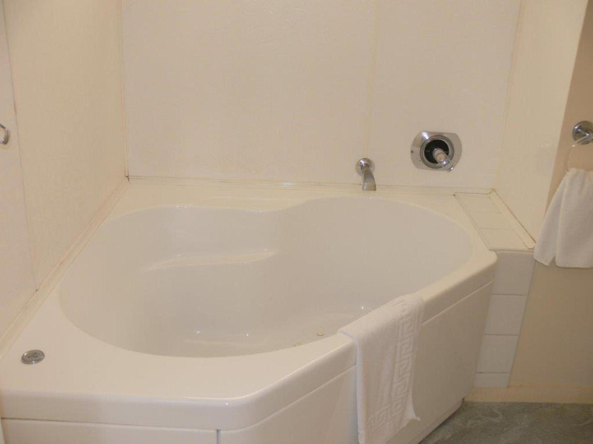 Studio with Spa Bath photo 2