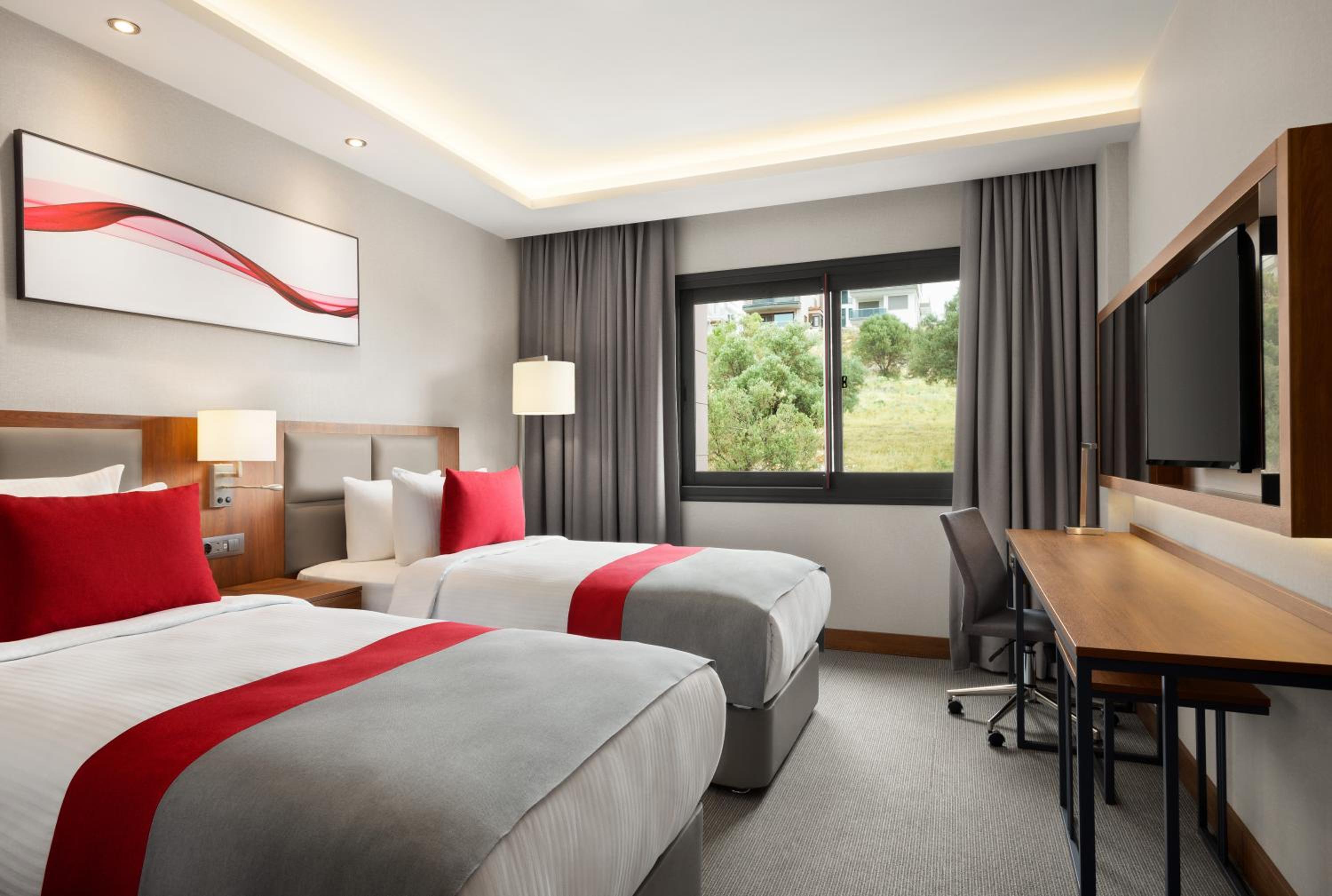 Standard Twin Room - Photo 1