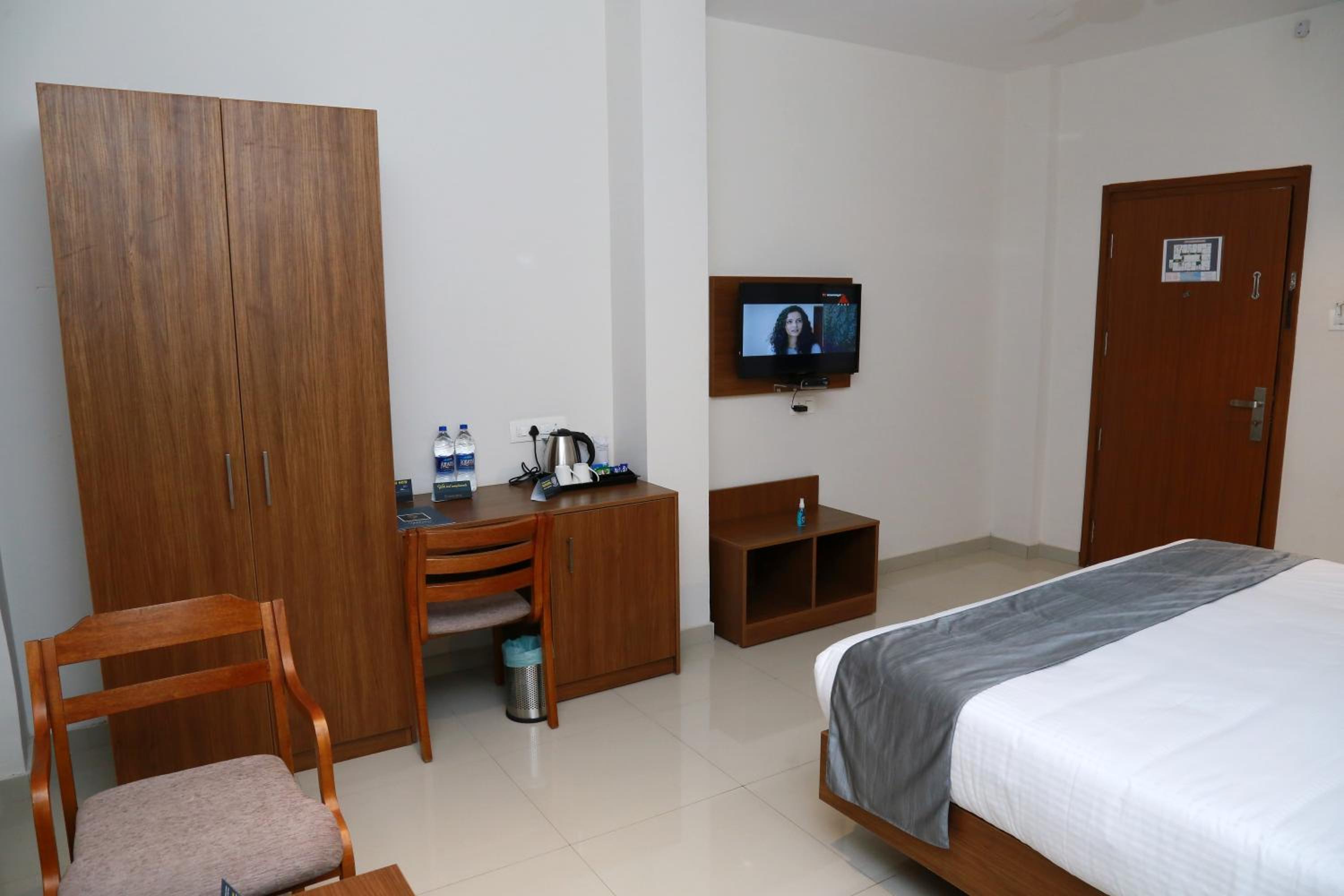 Deluxe Single Room