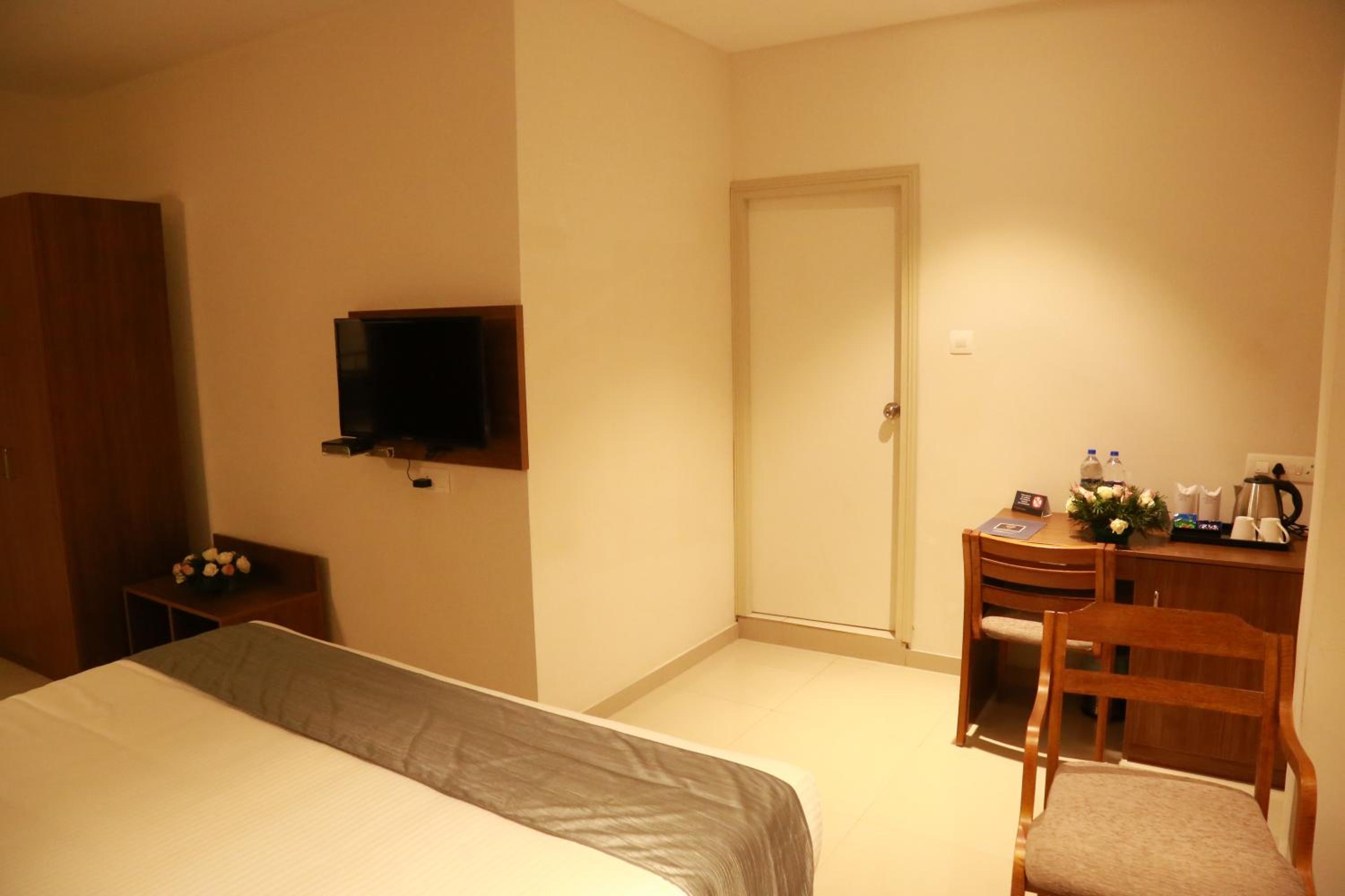 Suite - Photo 4