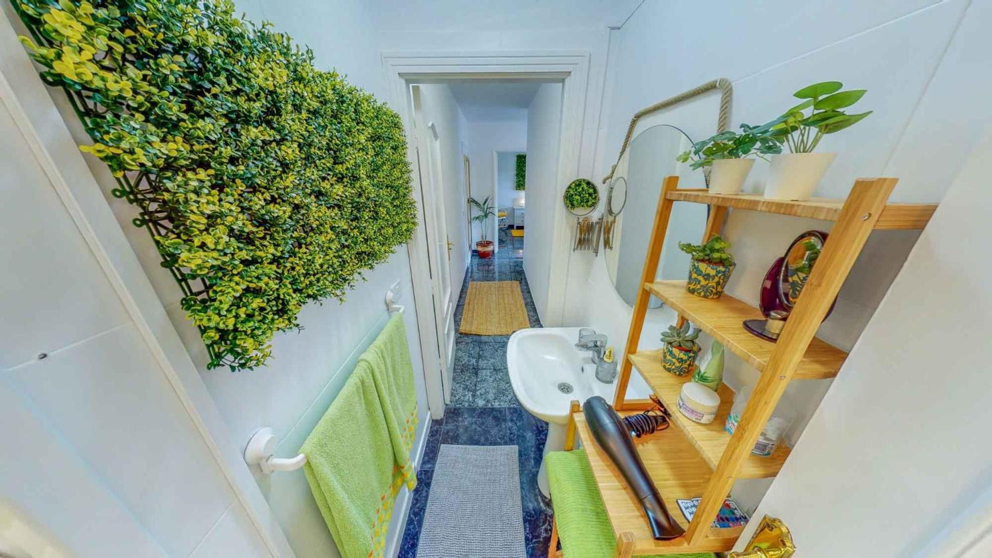 One-Bedroom Apartment - Photo 15