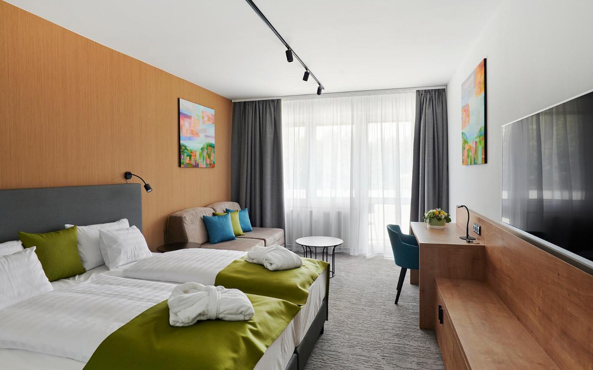 Standard Twin Room with Garden View