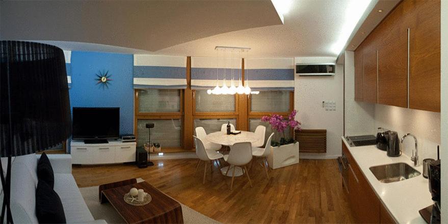 Apartment photo 2