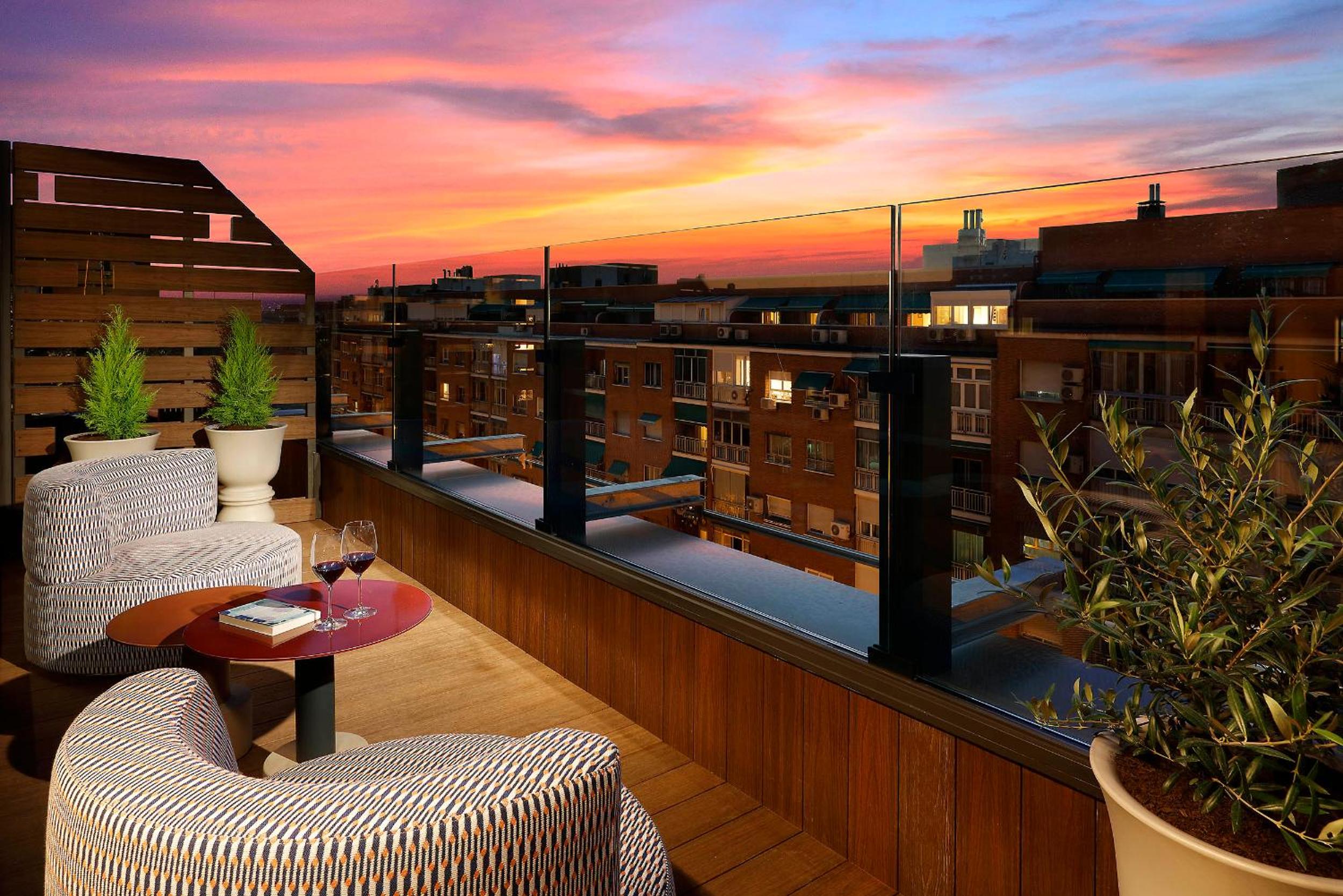 Gold Suite Terrace - Photo 6