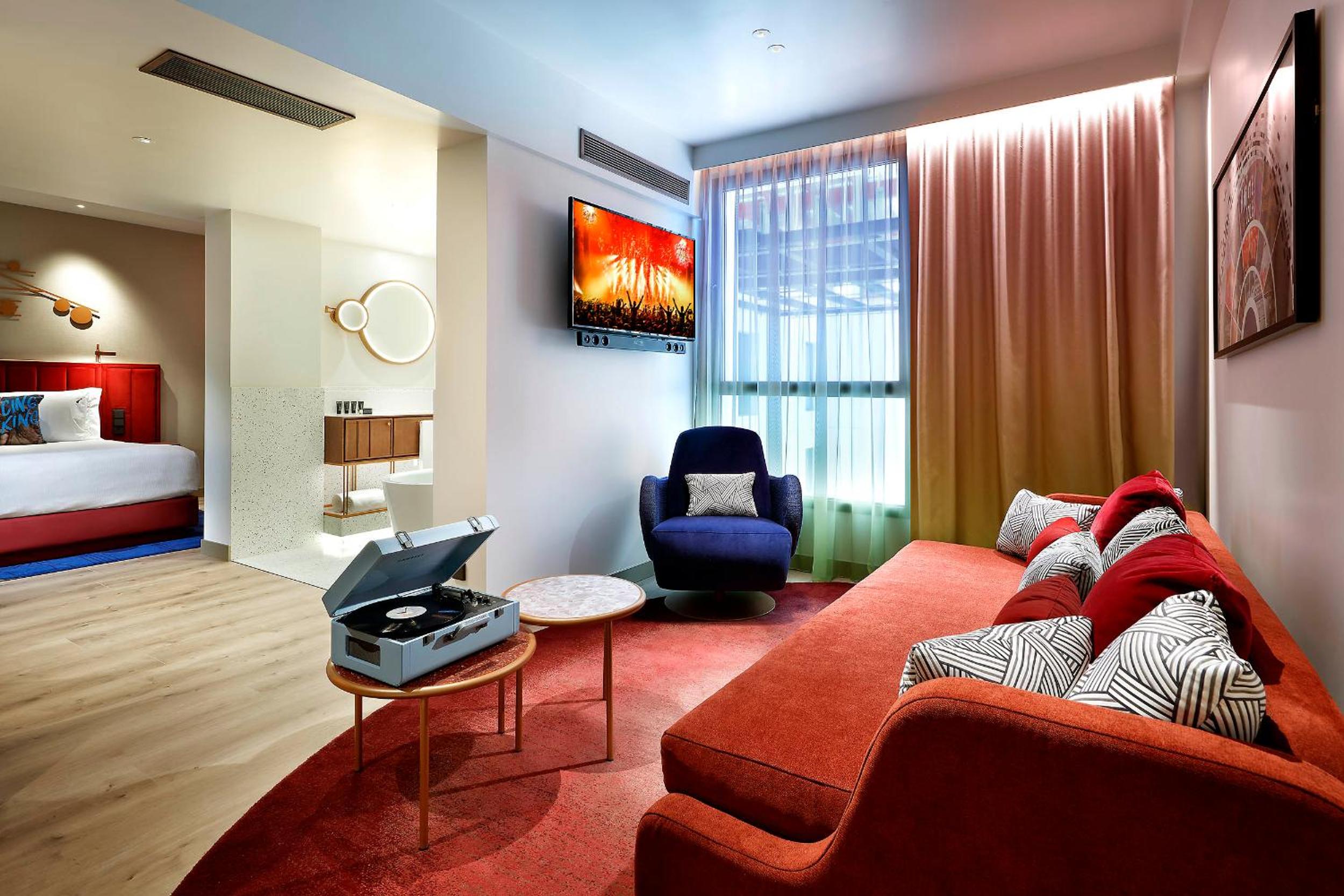 Silver Suite - Photo 6