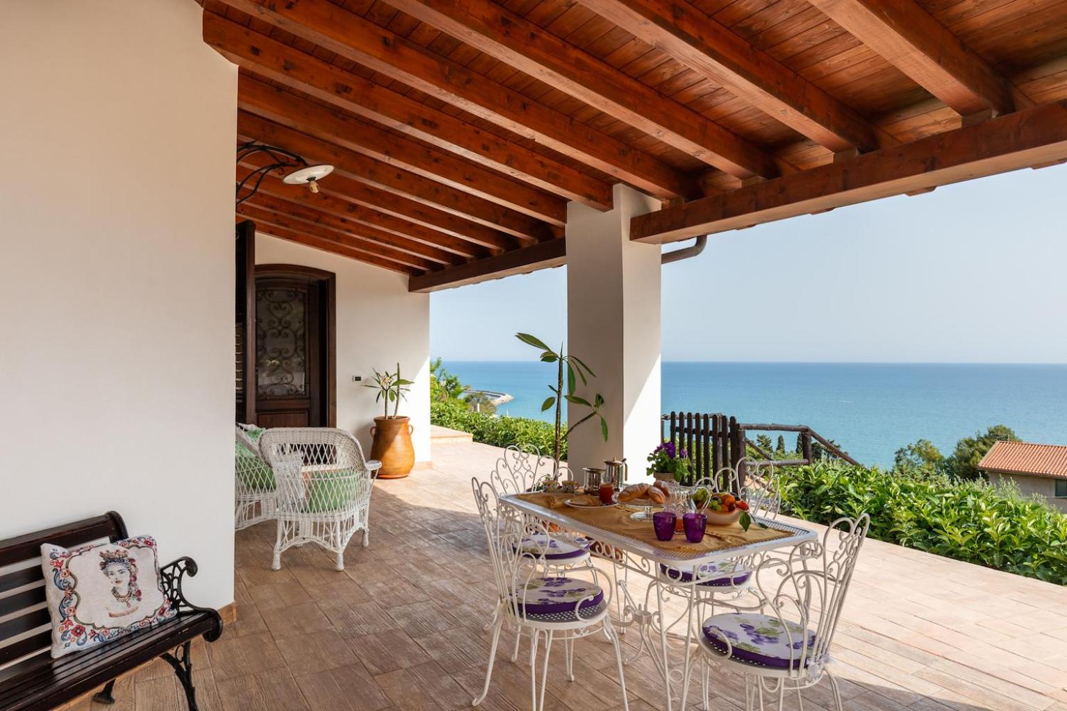 Villa With Sea View photo 3