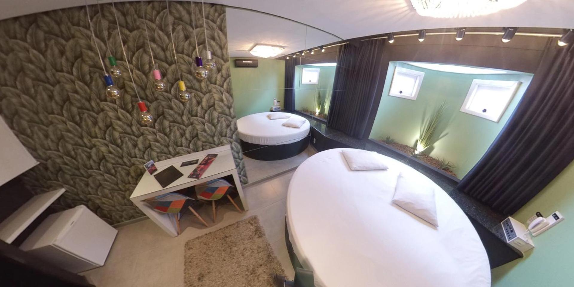 Deluxe Suite photo 3
