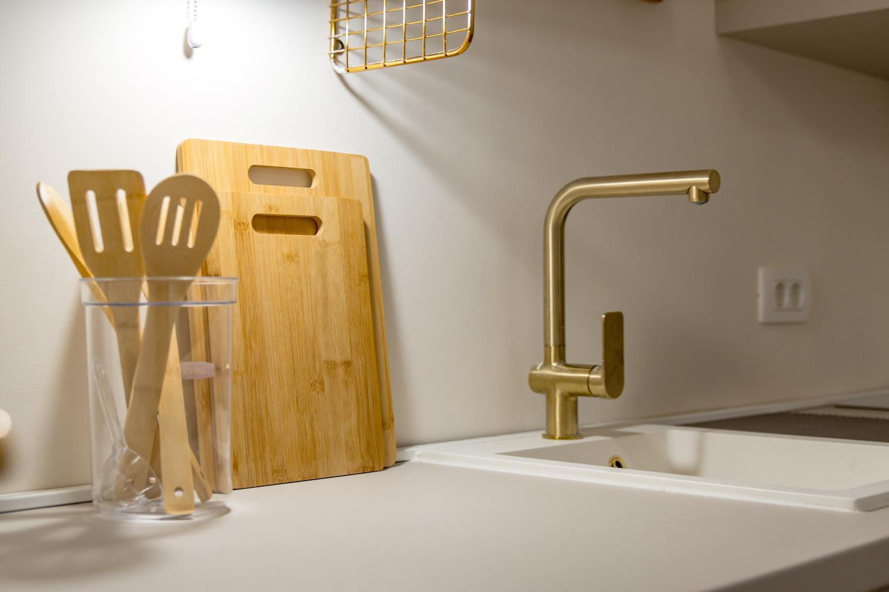One-Bedroom Apartment - Photo 18